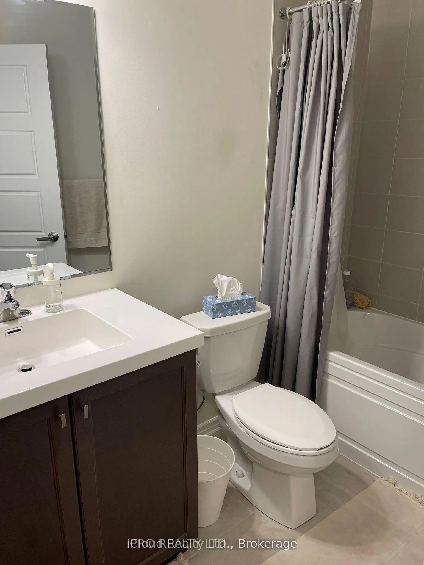 Photo 19 of 998 Alder Gate, Milton, Cobban — HOMEH