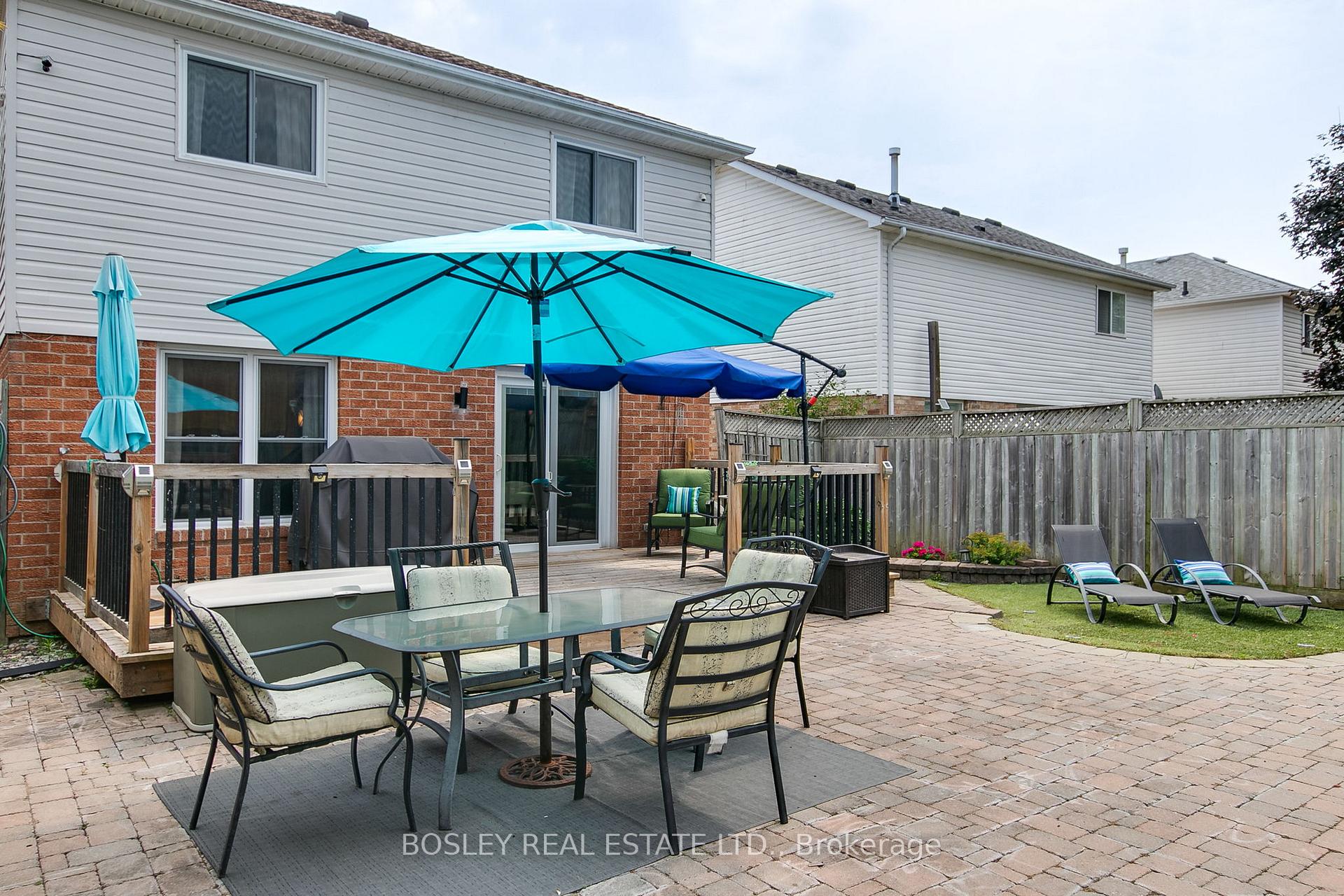 Photo 44 of 44 Hooper Square, Clarington, Bowmanville — HOMEH