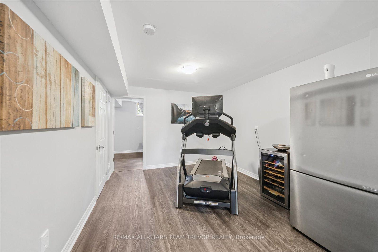 Photo 25 of 146 First Avenue, Georgina, Keswick North — HOMEH