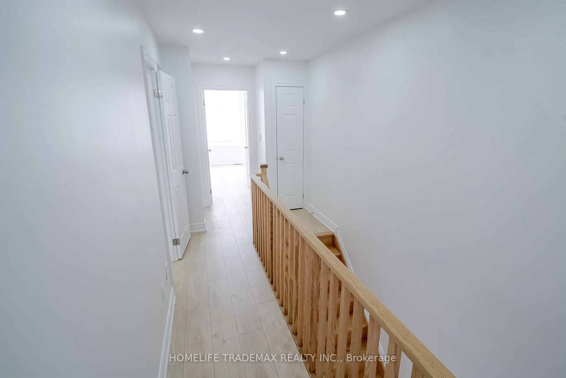 Photo 7 of 770 Eddystone Path, Oshawa, Donevan — HOMEH