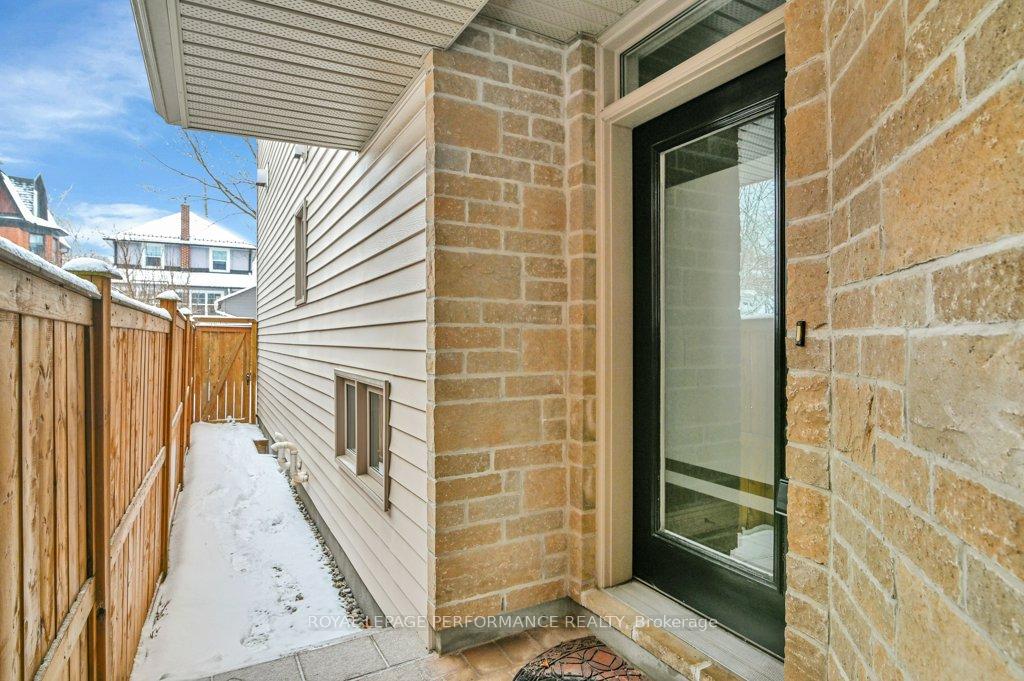 Photo 3 of 69C Hopewell Avenue, Ottawa, Old Ottawa South — HOMEH