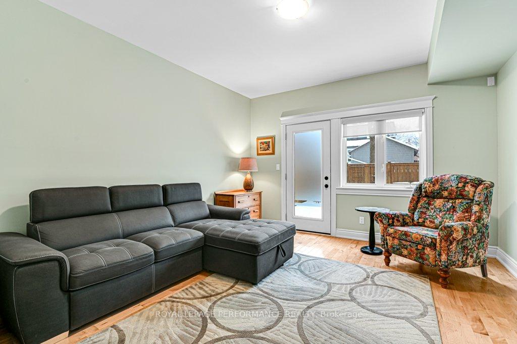 Photo 6 of 69C Hopewell Avenue, Ottawa, Old Ottawa South — HOMEH