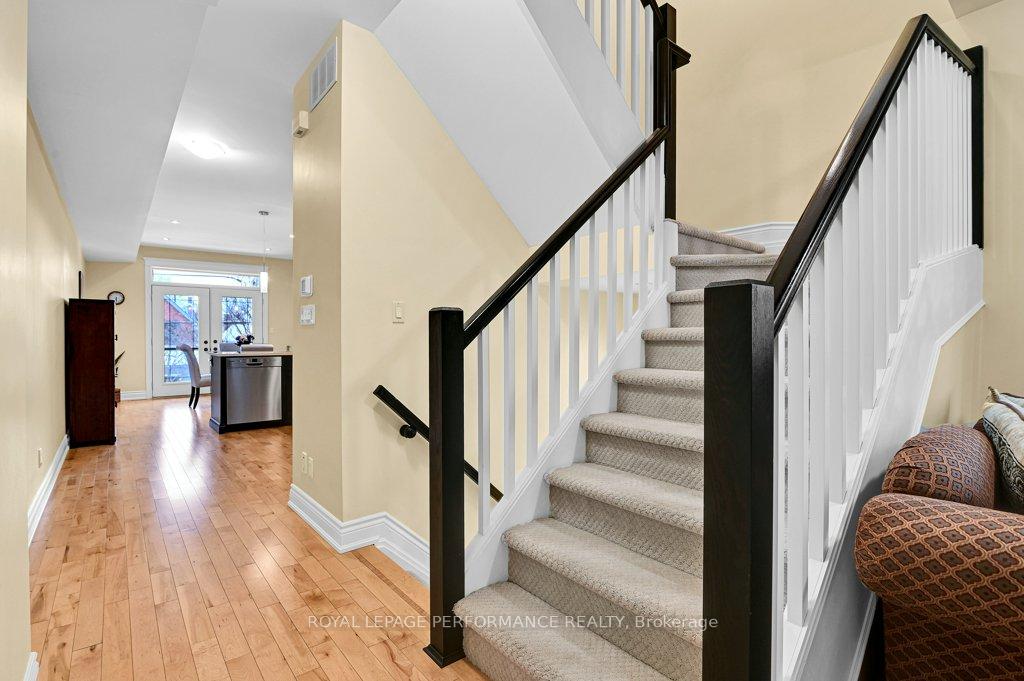 Photo 19 of 69C Hopewell Avenue, Ottawa, Old Ottawa South — HOMEH