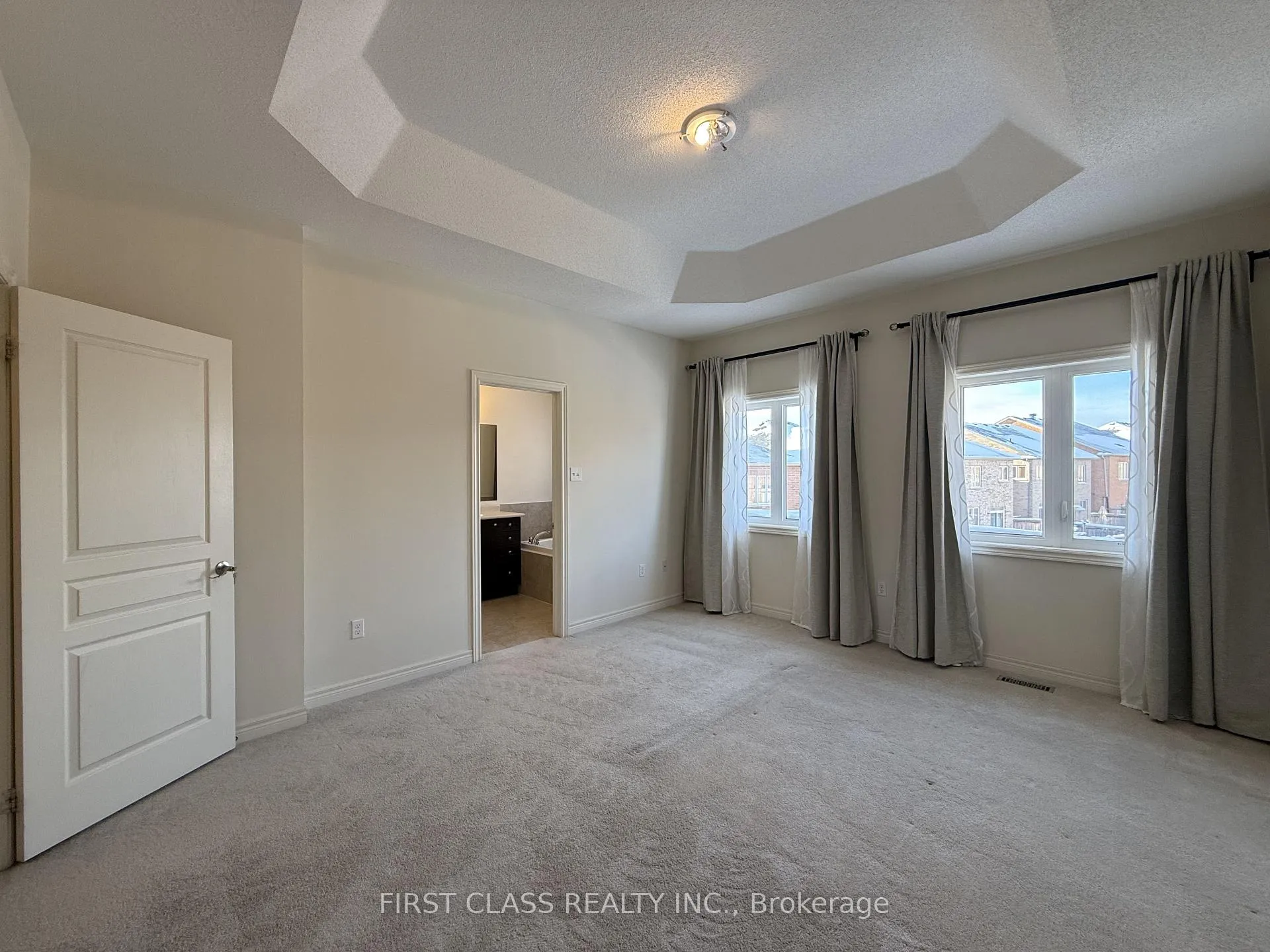 Photo 19 of 106 William Berczy Boulevard, Markham, Berczy — HOMEH