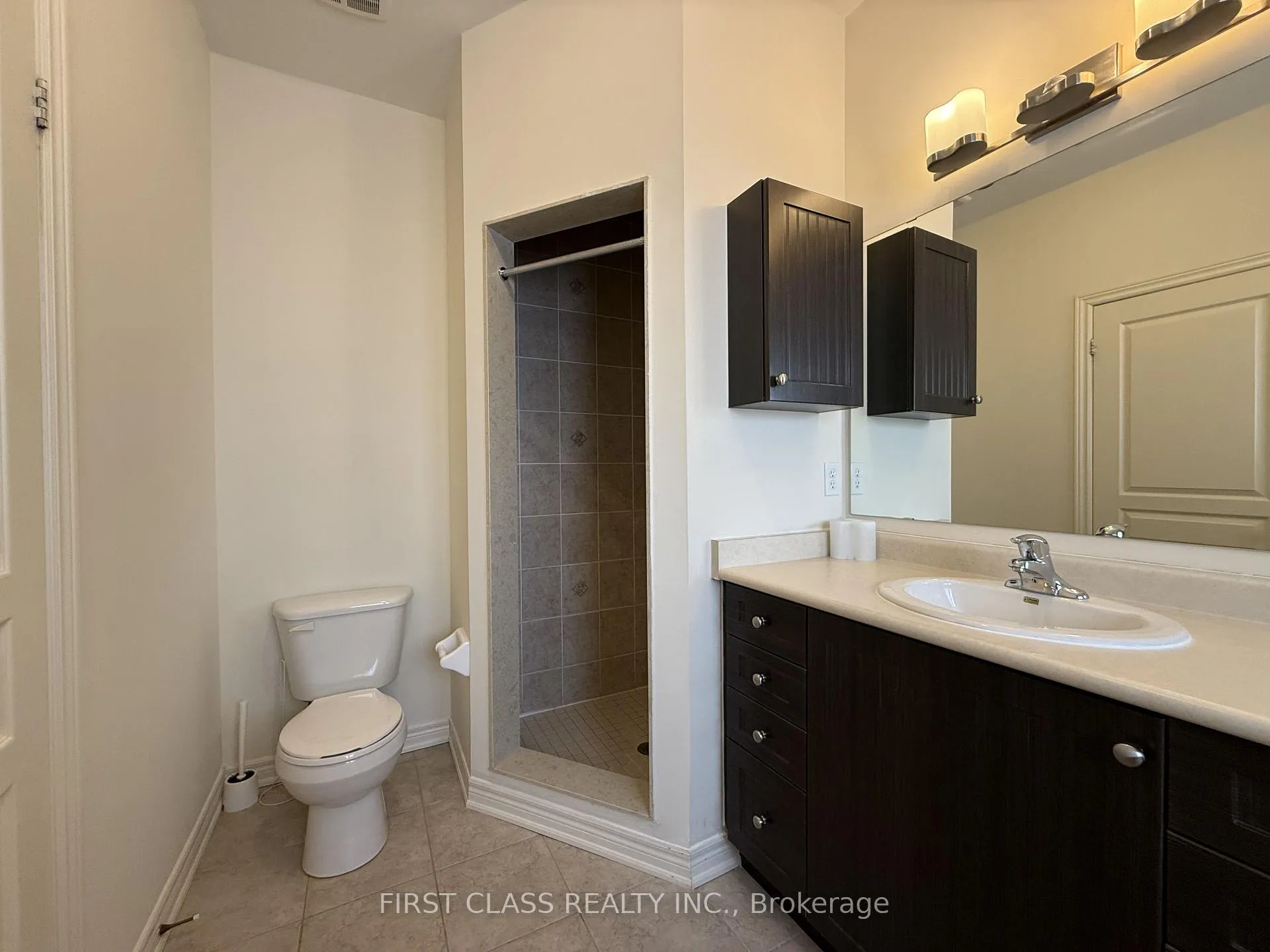 Photo 21 of 106 William Berczy Boulevard, Markham, Berczy — HOMEH