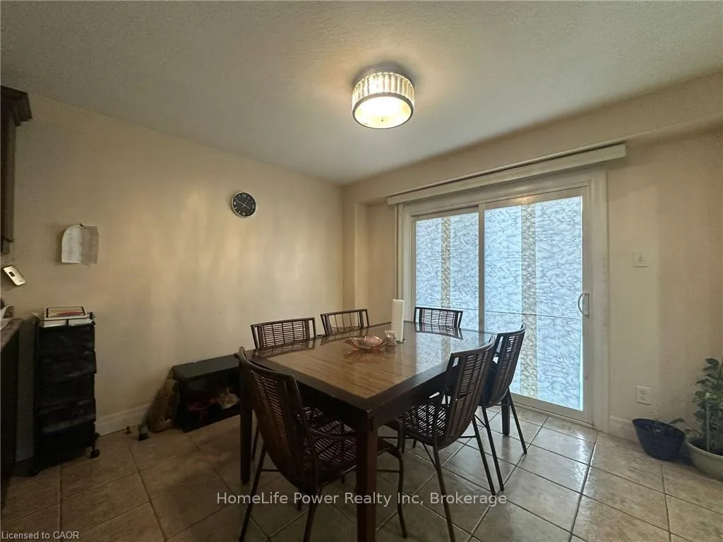 Photo 7 of 143 Banffshire Street, Kitchener, Huron Park — HOMEH