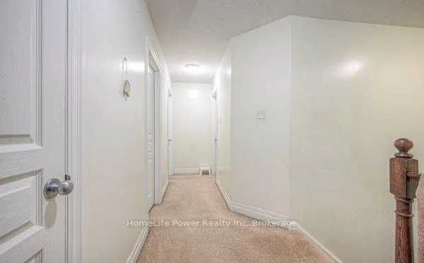Photo 11 of 143 Banffshire Street, Kitchener, Huron Park — HOMEH