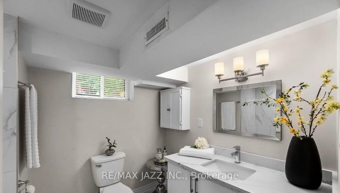 Photo 9 of Unit Lower, 357 Dovedale Drive, Whitby, Downtown Whitby — HOMEH