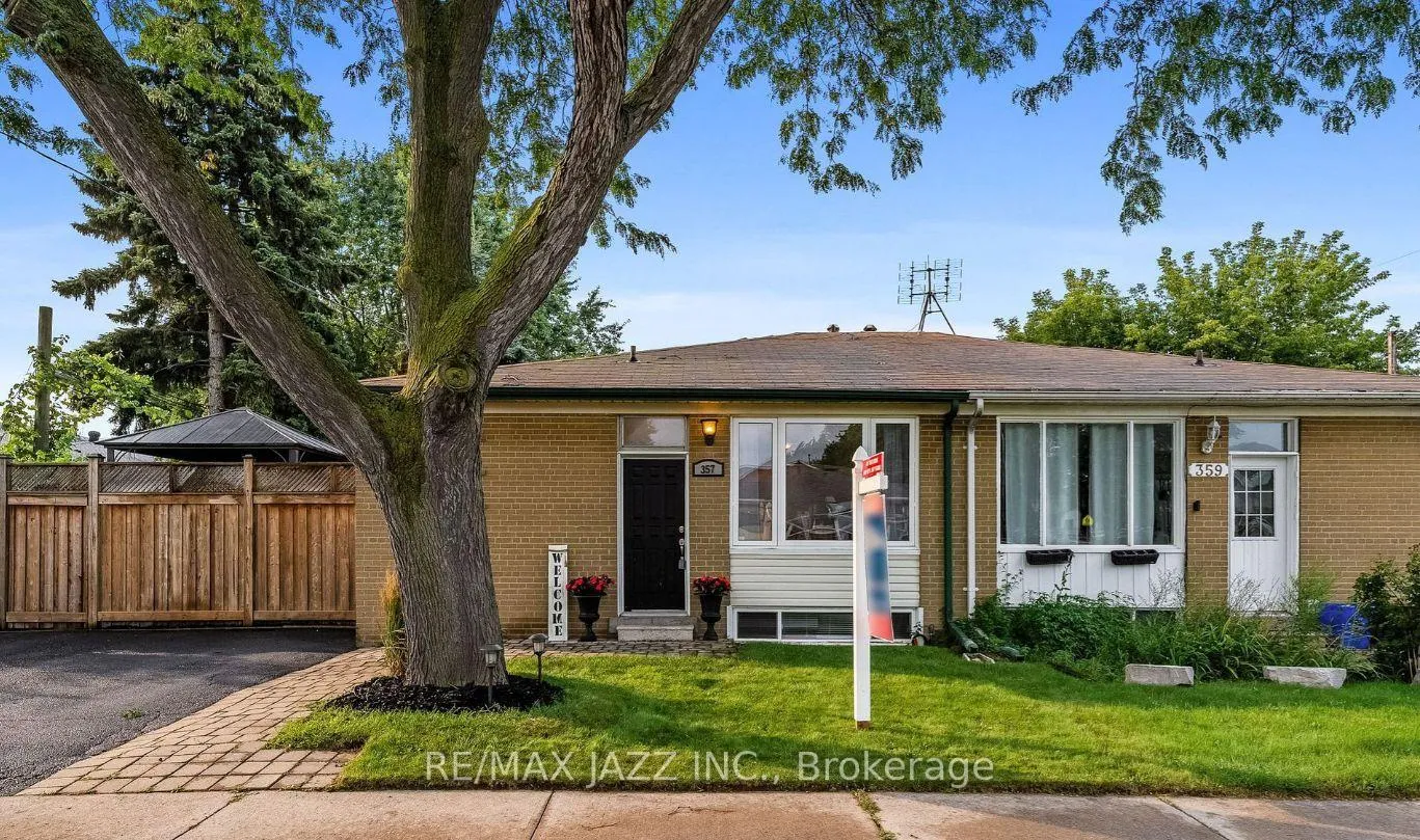 Photo 11 of Unit Lower, 357 Dovedale Drive, Whitby, Downtown Whitby — HOMEH