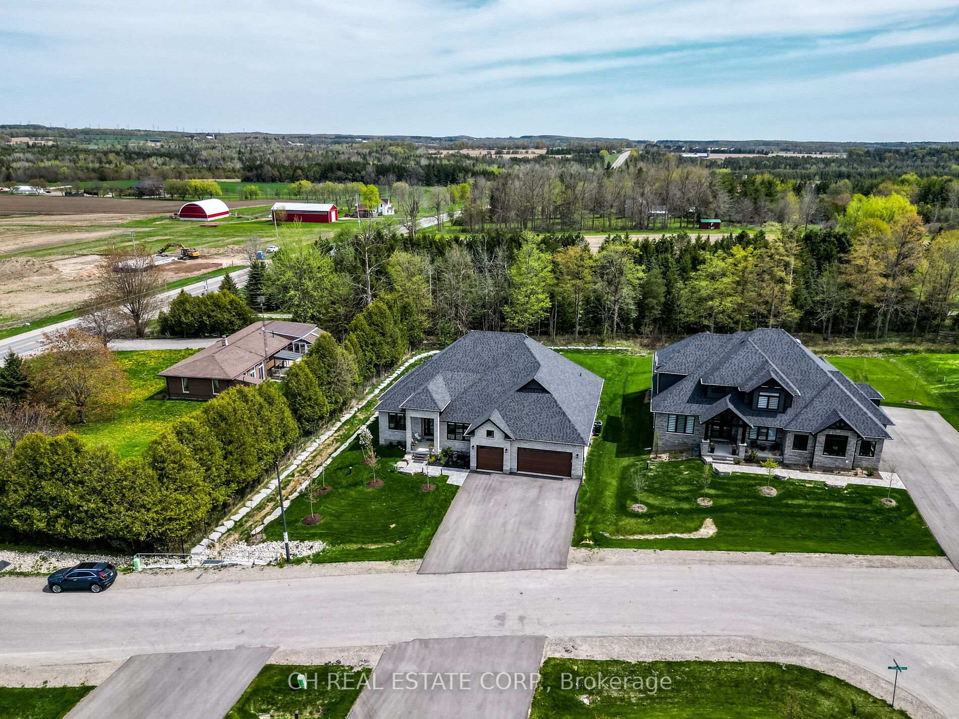 Photo 5 of 18 Mckinnon Street N, Erin, Rural Erin — HOMEH