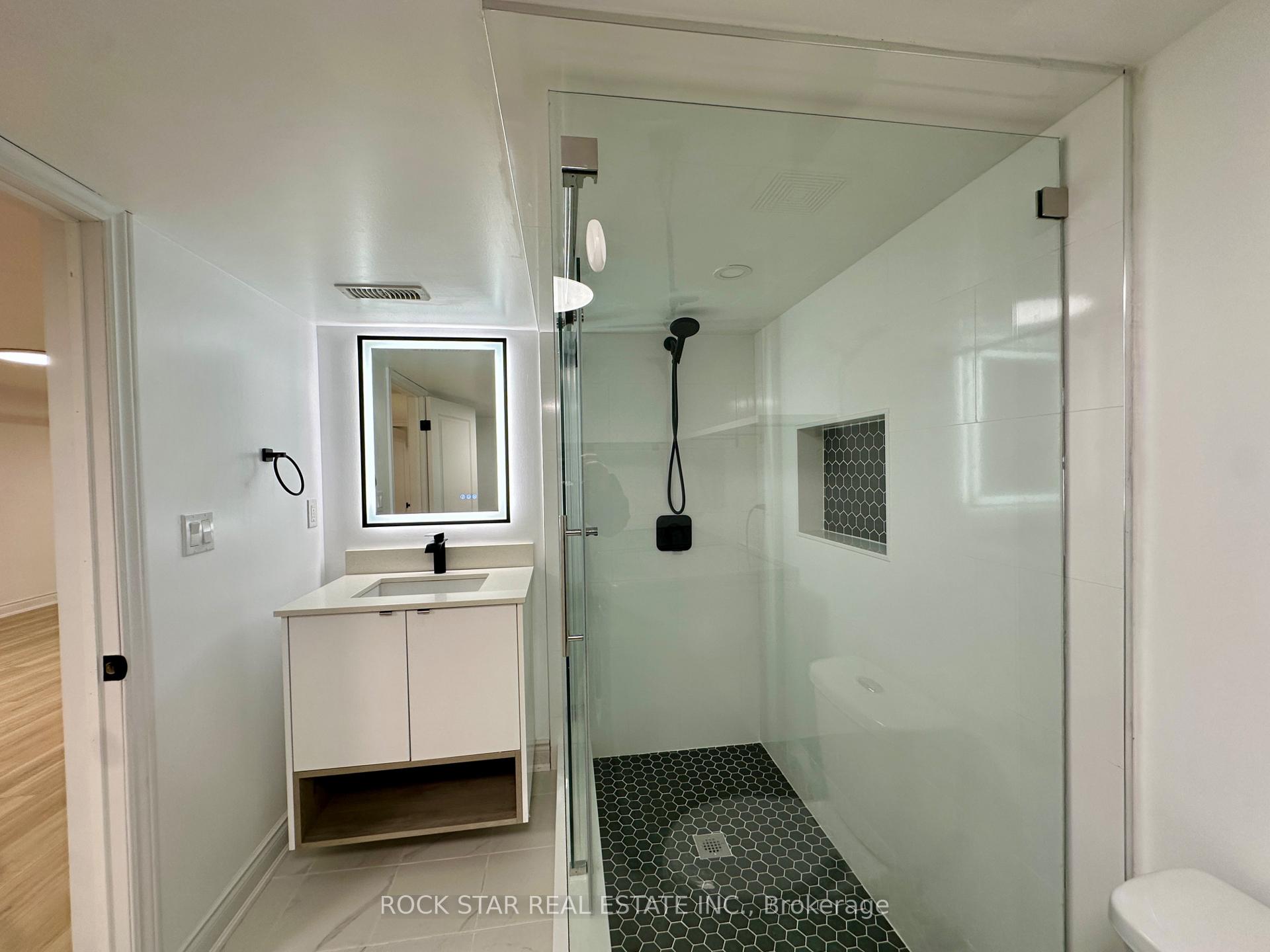 Photo 18 of 631 Maclaren (LOWER) Drive, Burlington, Roseland — HOMEH