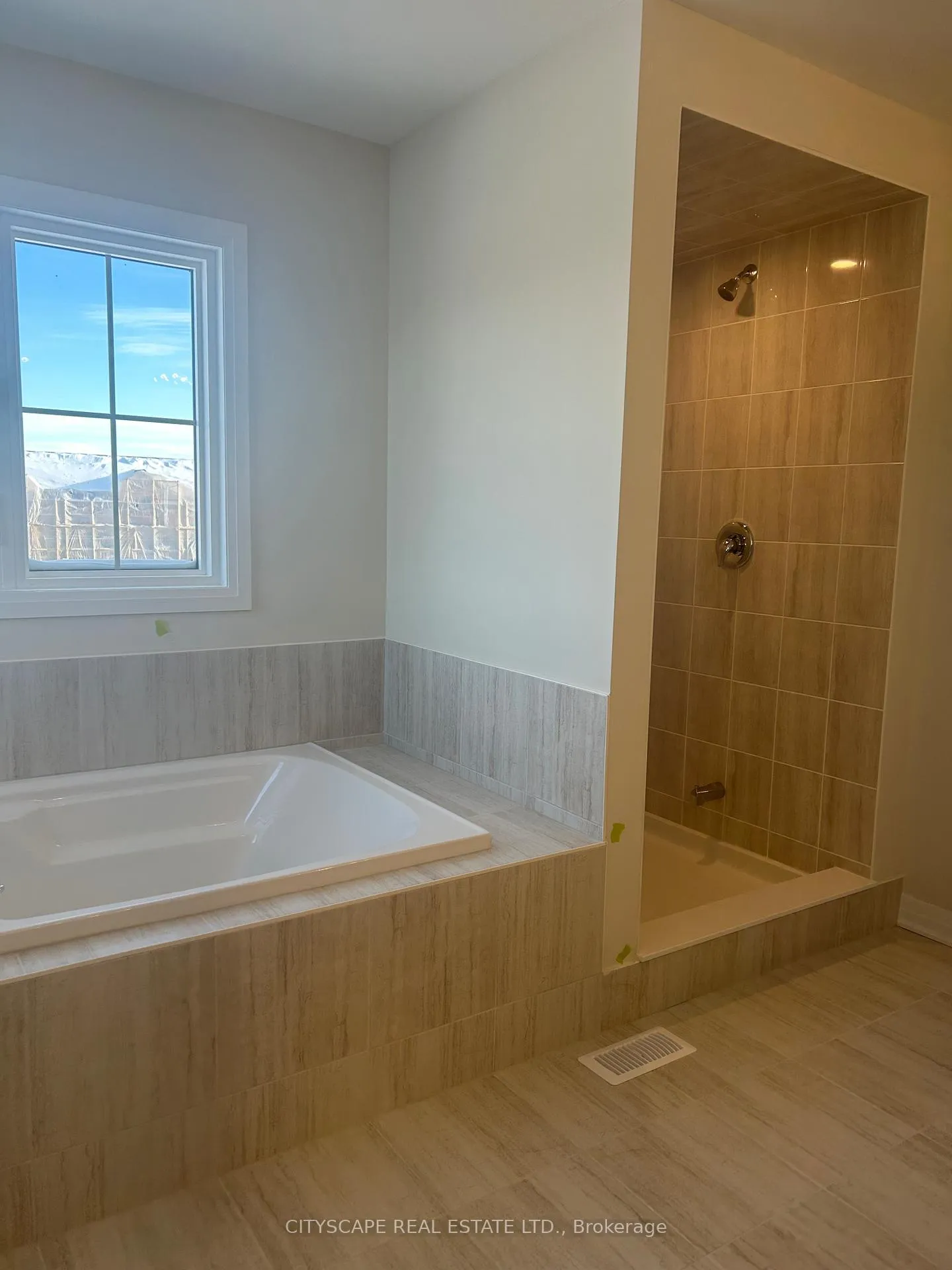 Photo 10 of 1064 Dent Terrace, Milton, Bowes — HOMEH