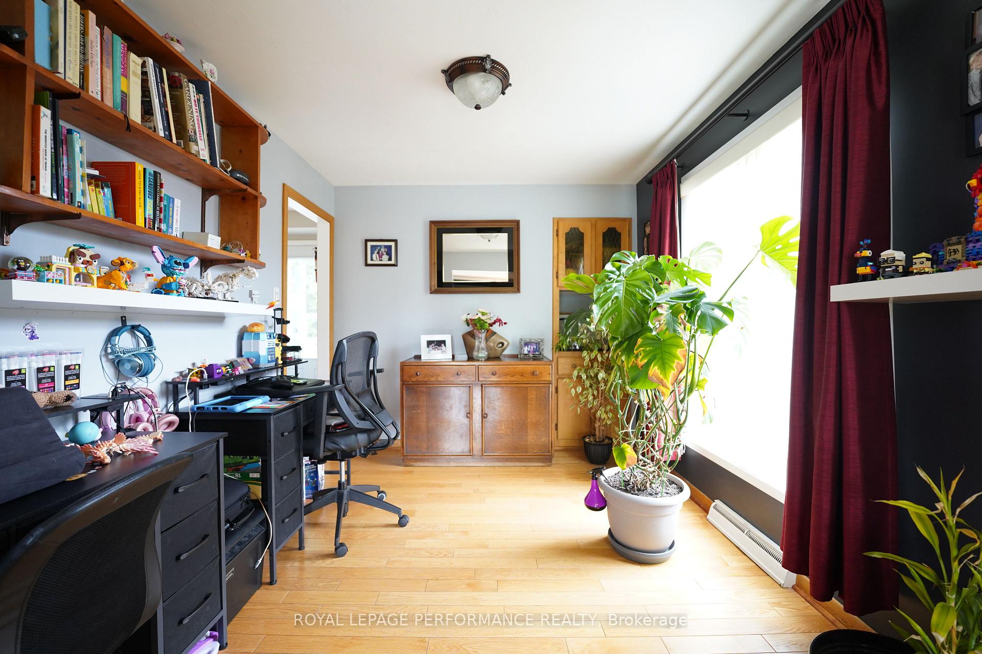 Photo 16 of 808 Carleton Street, Cornwall — HOMEH