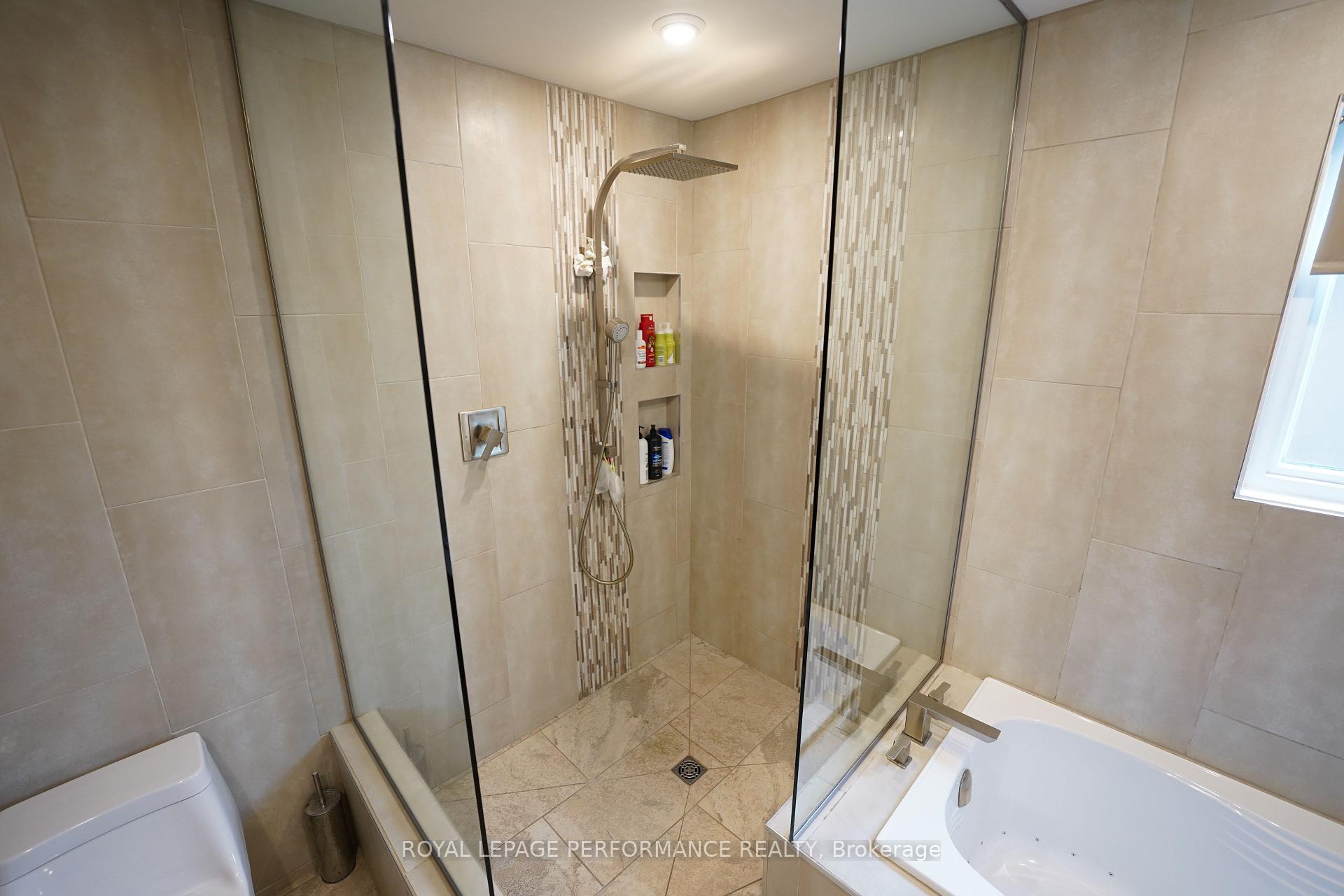 Photo 20 of 808 Carleton Street, Cornwall — HOMEH