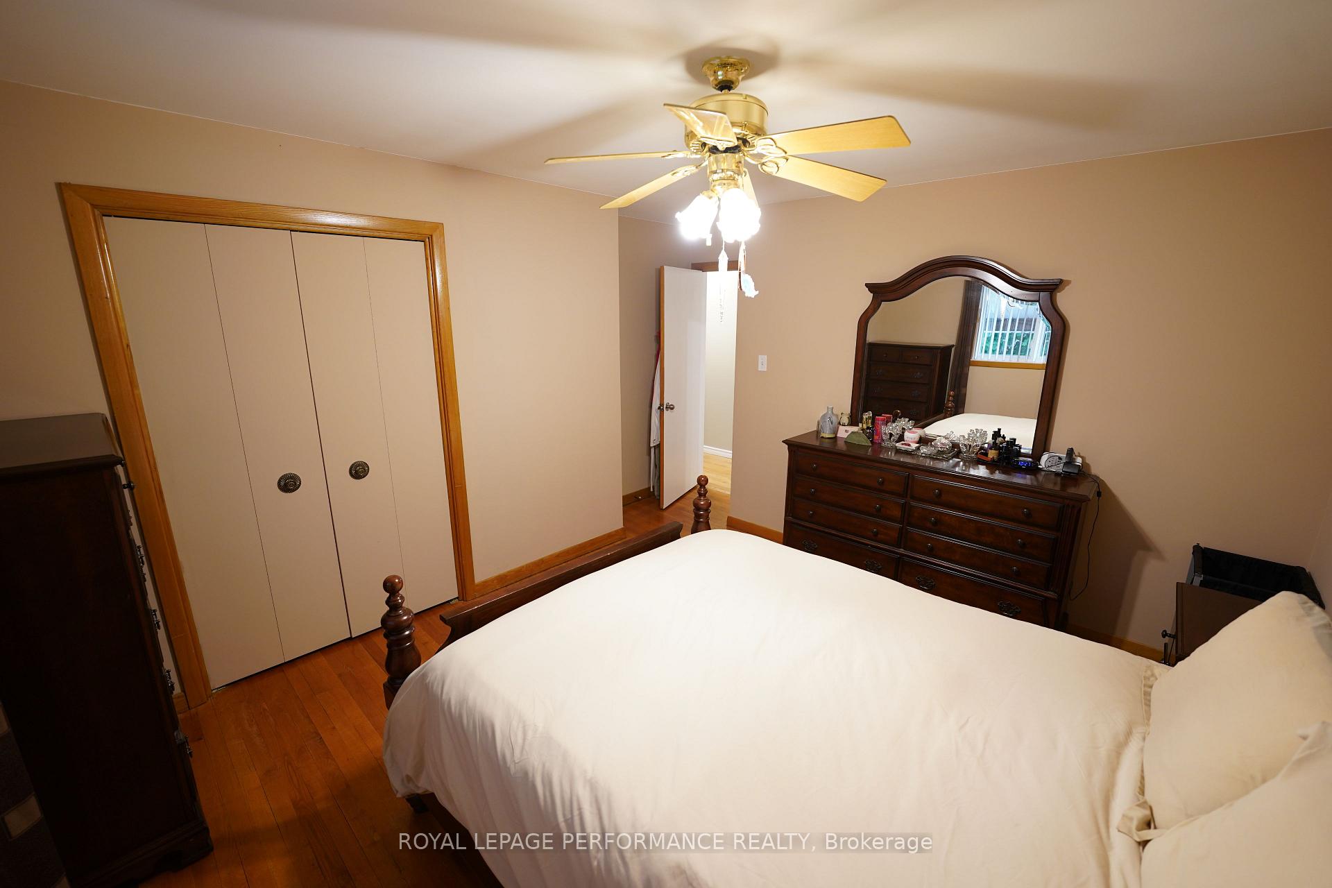 Photo 24 of 808 Carleton Street, Cornwall — HOMEH