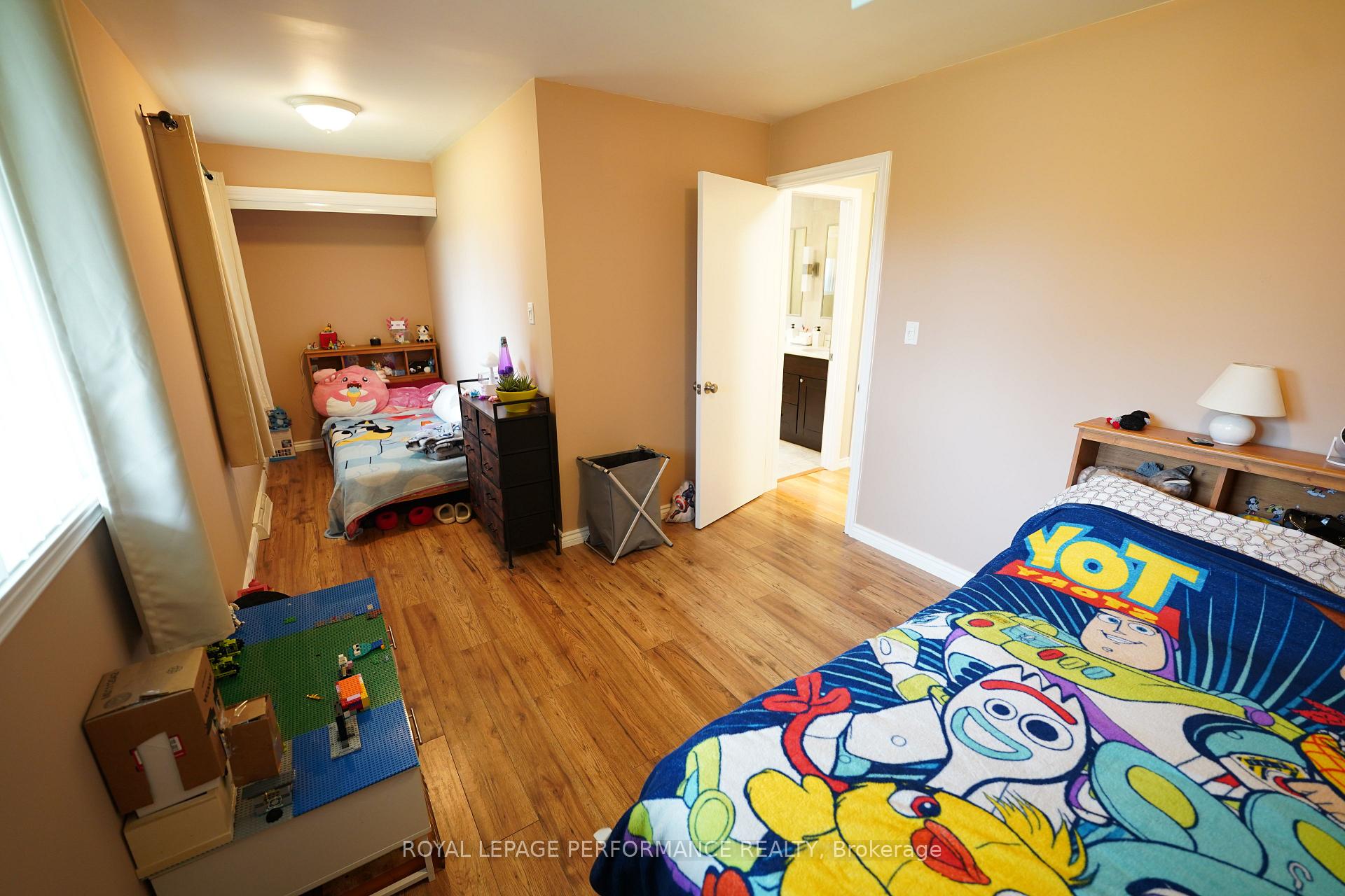 Photo 25 of 808 Carleton Street, Cornwall — HOMEH