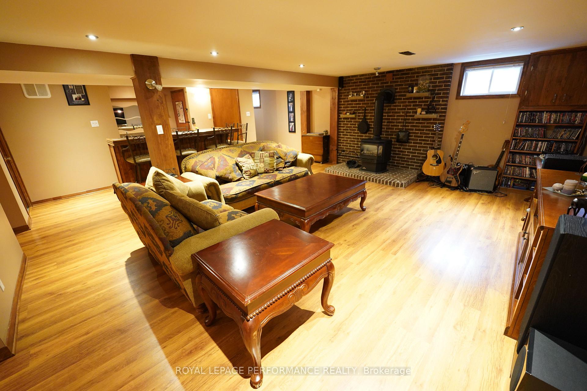 Photo 28 of 808 Carleton Street, Cornwall — HOMEH