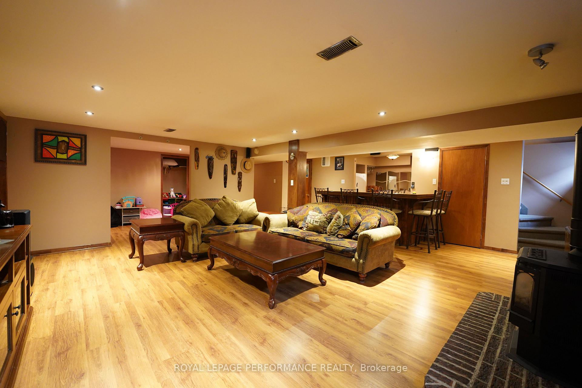 Photo 30 of 808 Carleton Street, Cornwall — HOMEH