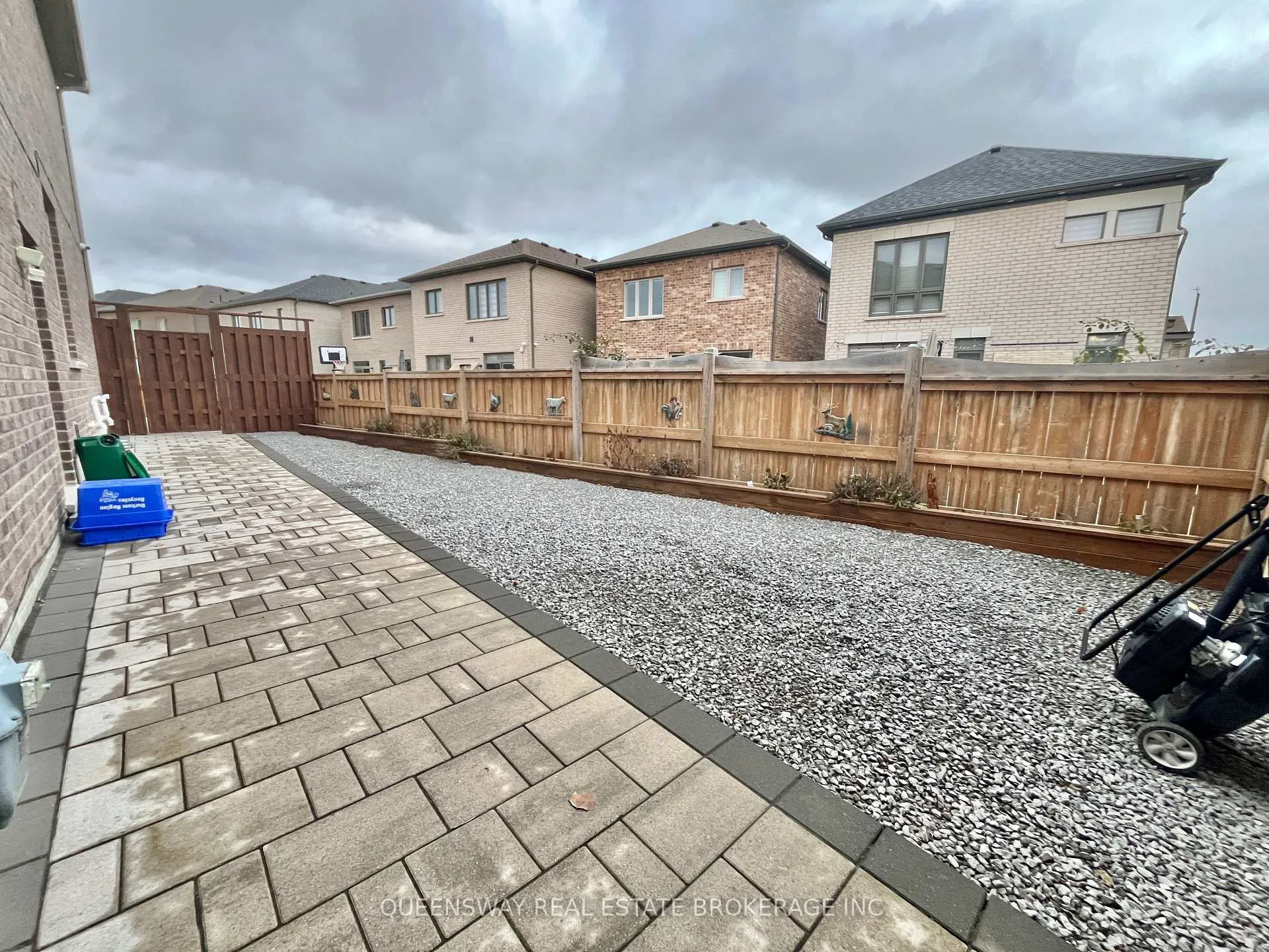 Photo 8 of 2-42 Ogston Crescent, Whitby, Rural Whitby — HOMEH