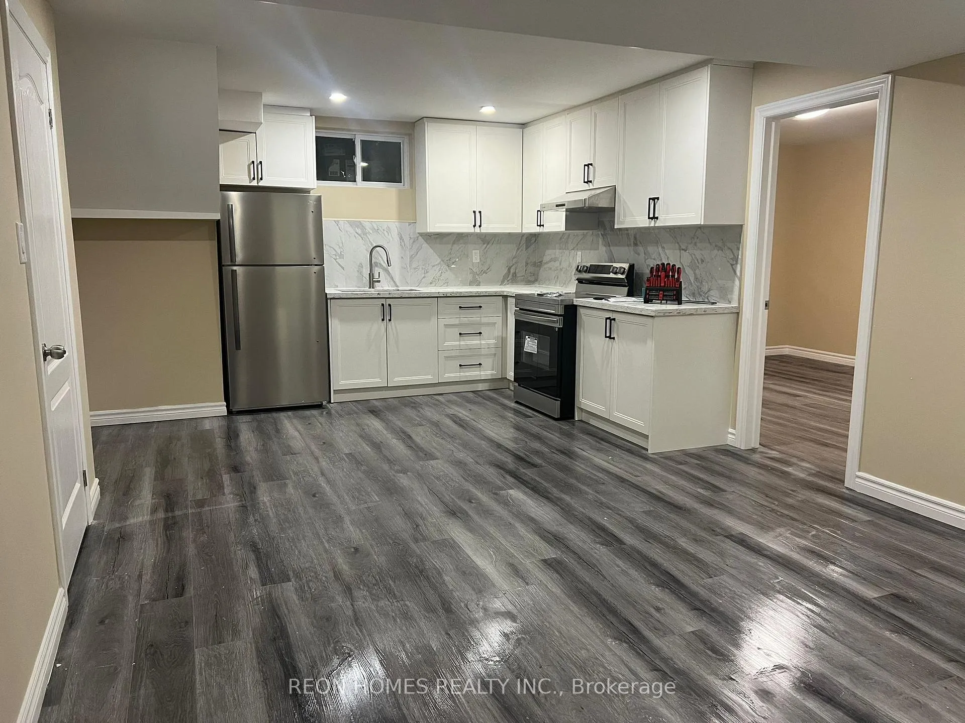 Photo 6 of Unit (Bsmt), 1825 Rossland Road, Whitby, Blue Grass Meadows — HOMEH