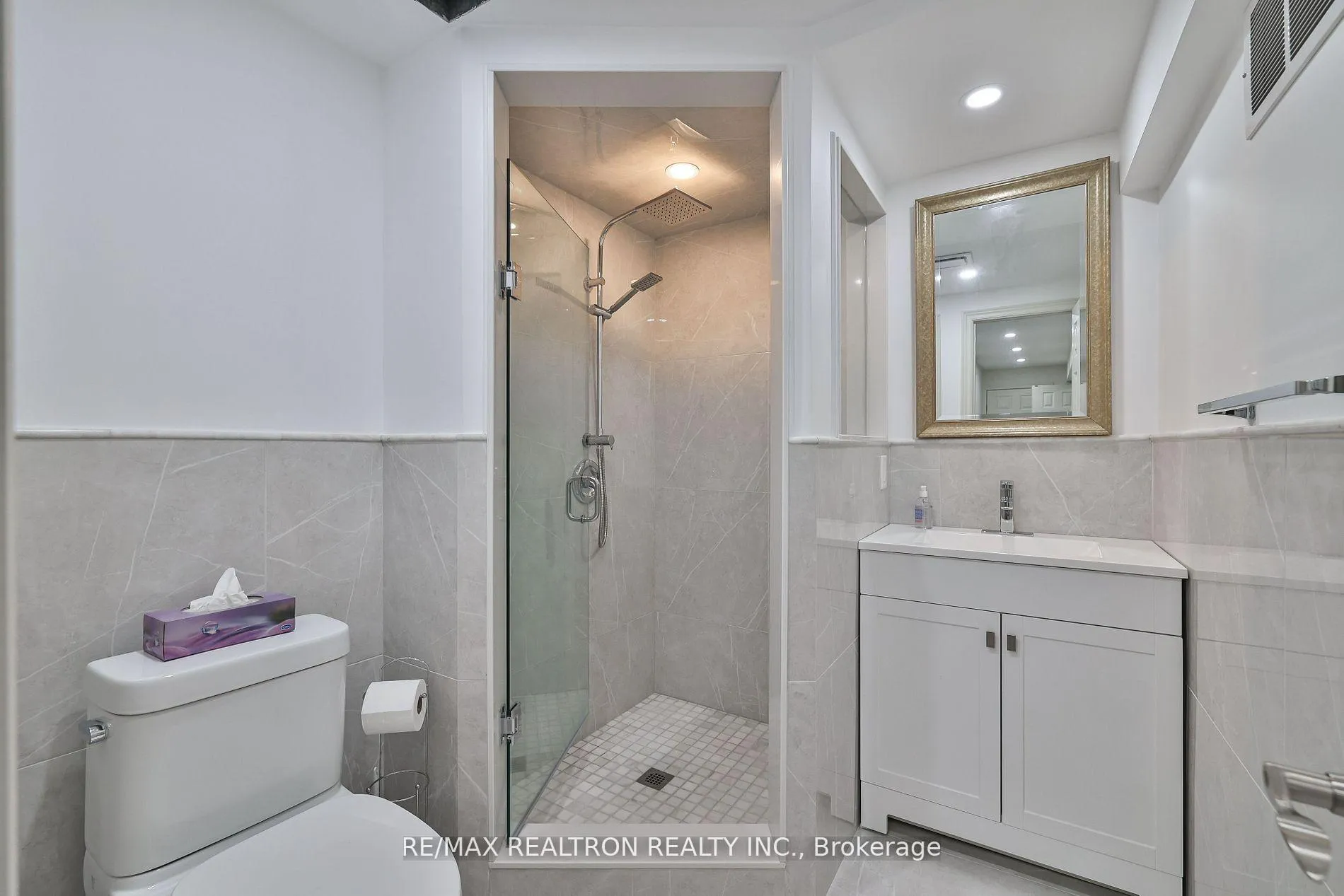 Photo 19 of 212 Barhill Road, Vaughan, Rural Vaughan — HOMEH