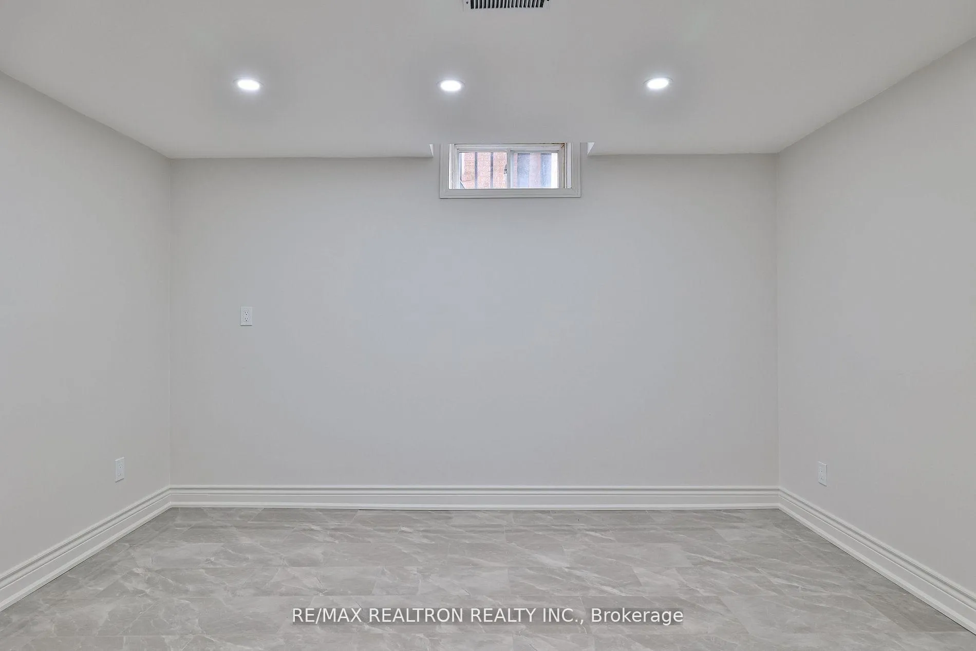 Photo 20 of 212 Barhill Road, Vaughan, Rural Vaughan — HOMEH