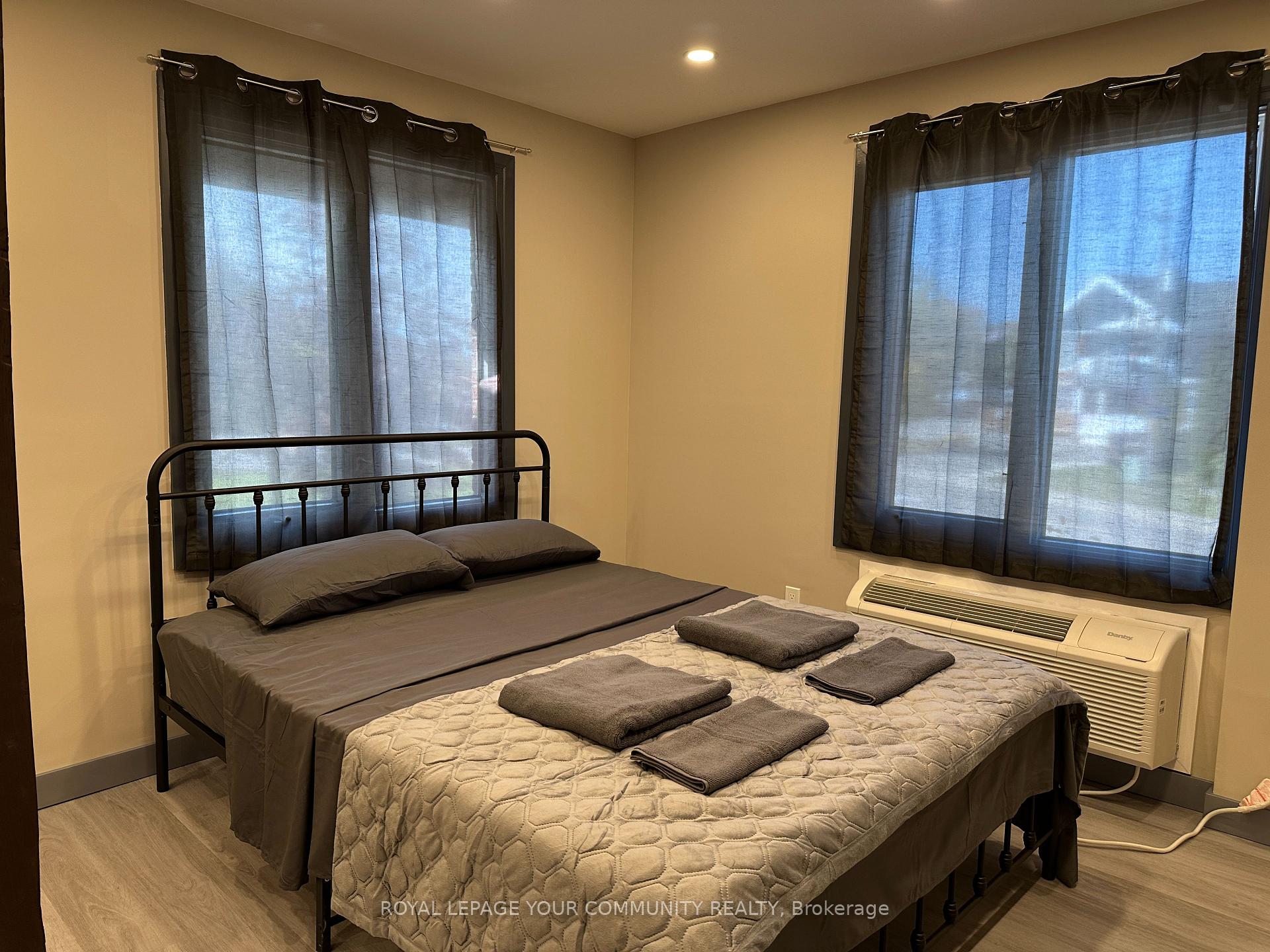 Photo 9 of Unit 201, 152 High Street, Georgina, Sutton & Jackson's Point — HOMEH