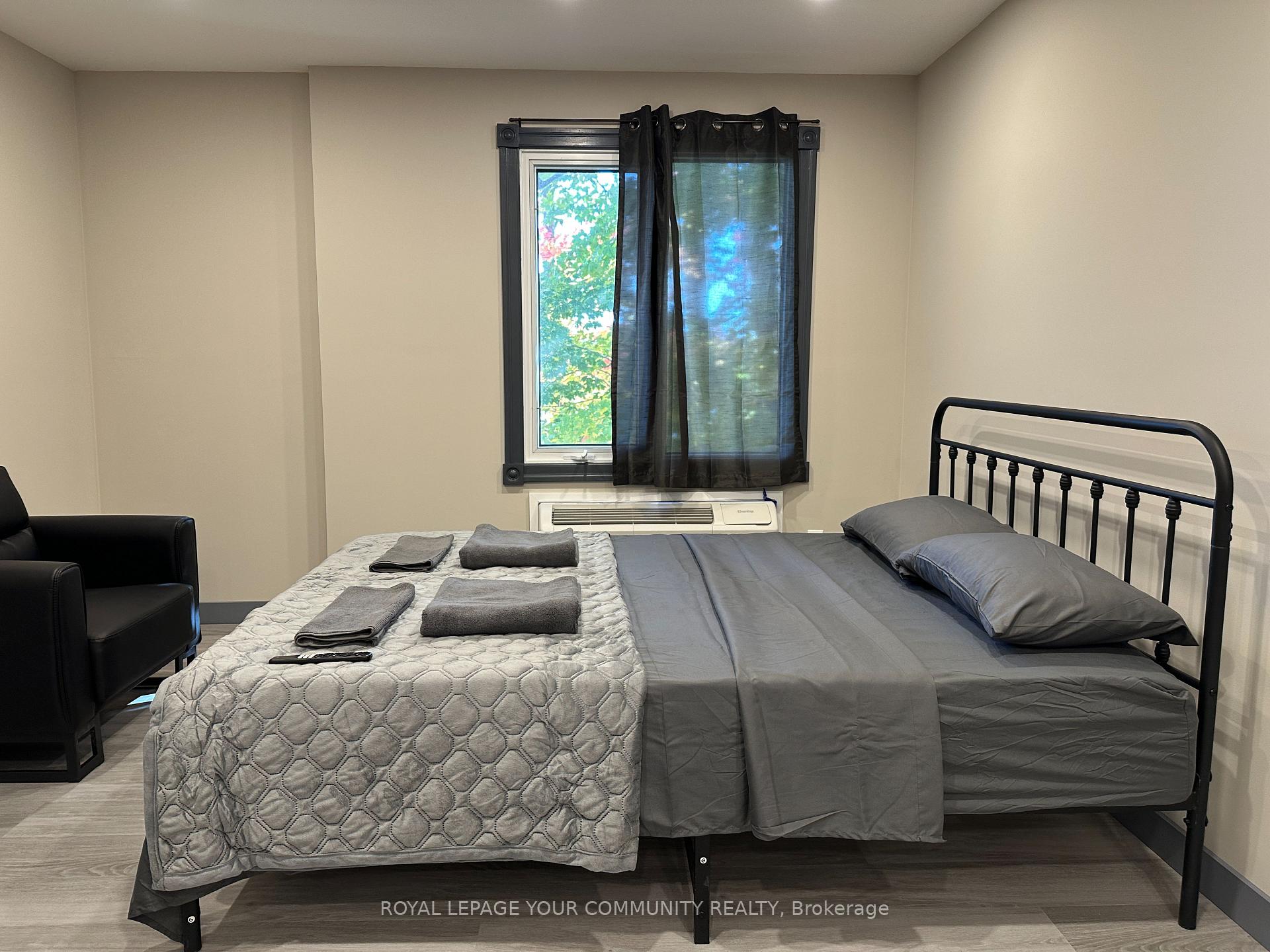 Photo 15 of Unit 201, 152 High Street, Georgina, Sutton & Jackson's Point — HOMEH