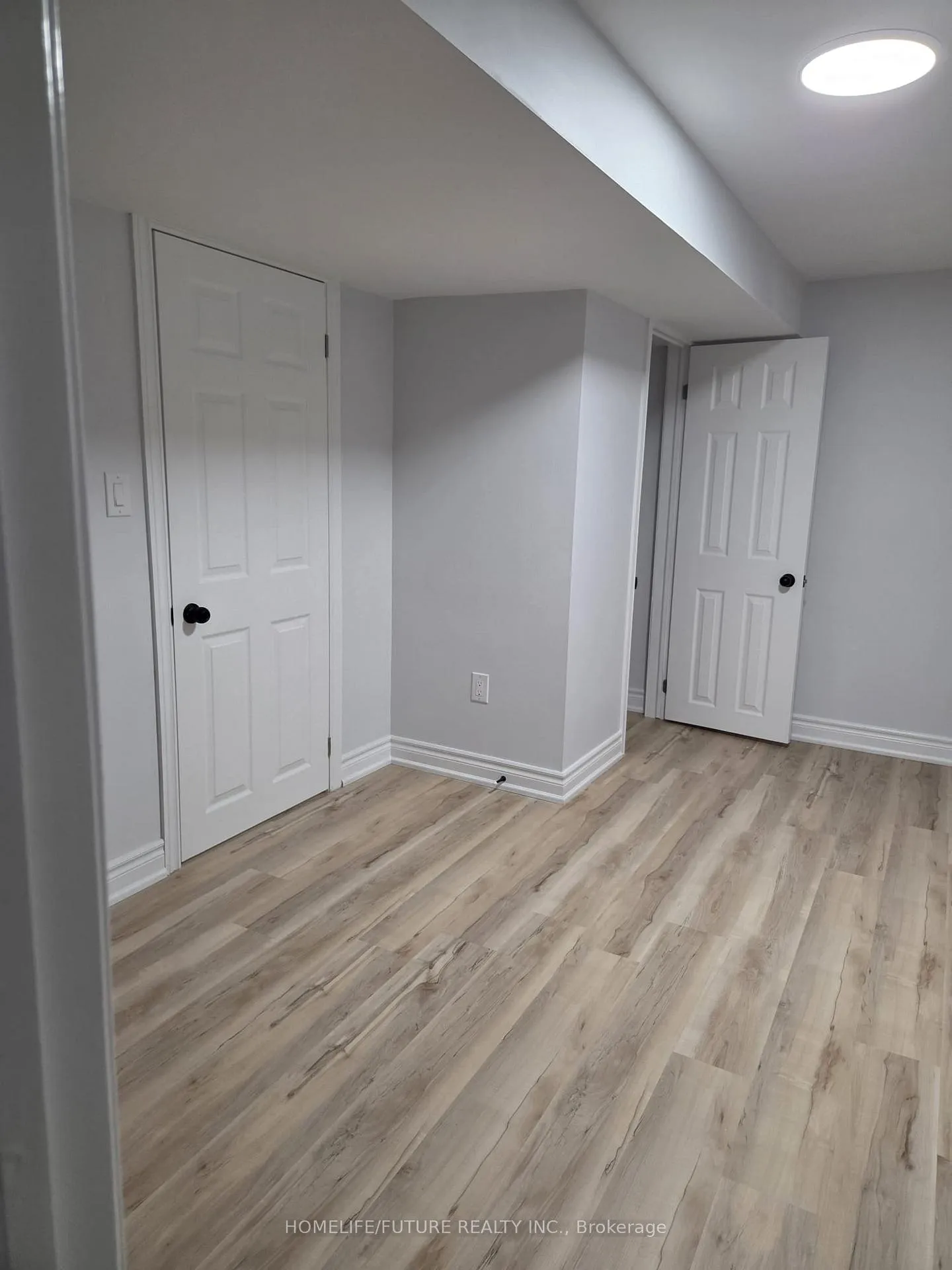 Photo 4 of Unit Bsmt, 128 Sophia Road, Markham, Middlefield — HOMEH