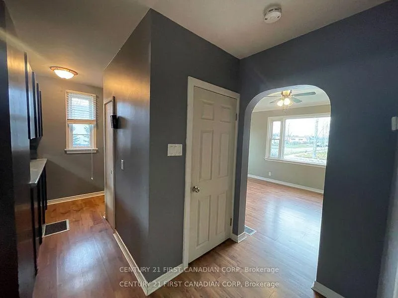 Photo 9 of 64 Edward Street, St. Thomas — HOMEH
