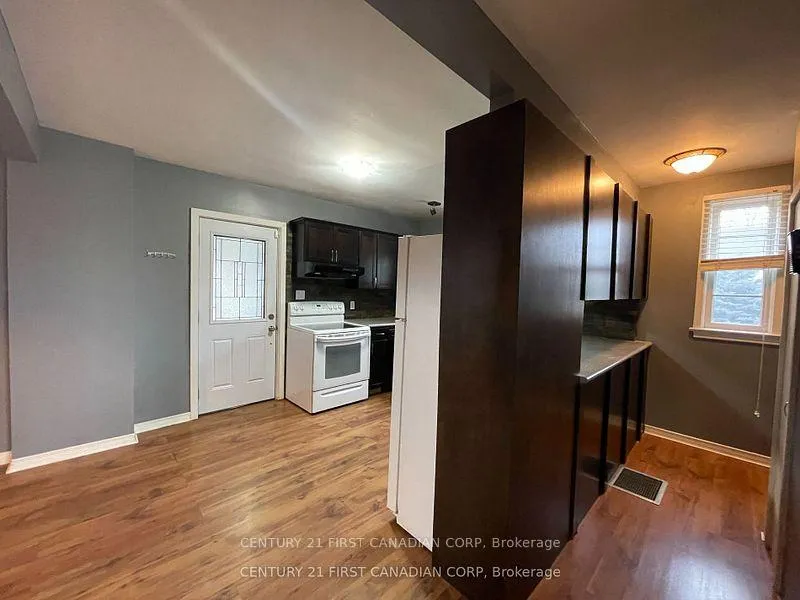 Photo 12 of 64 Edward Street, St. Thomas — HOMEH