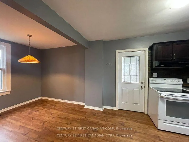 Photo 16 of 64 Edward Street, St. Thomas — HOMEH