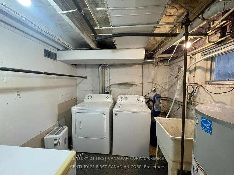 Photo 37 of 64 Edward Street, St. Thomas — HOMEH