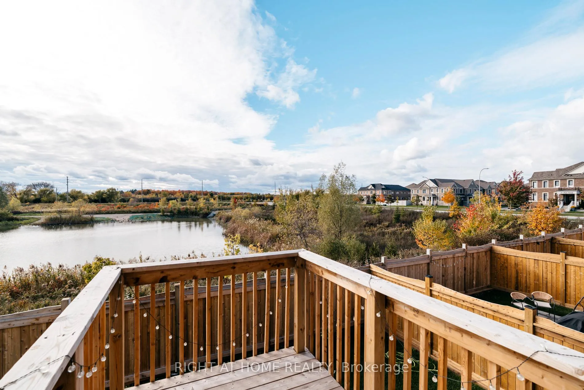 Photo 14 of 14 Velvet Drive, Whitby, Rural Whitby — HOMEH