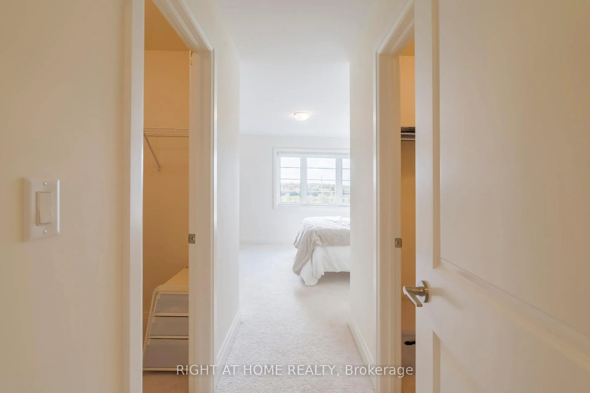 Photo 22 of 14 Velvet Drive, Whitby, Rural Whitby — HOMEH
