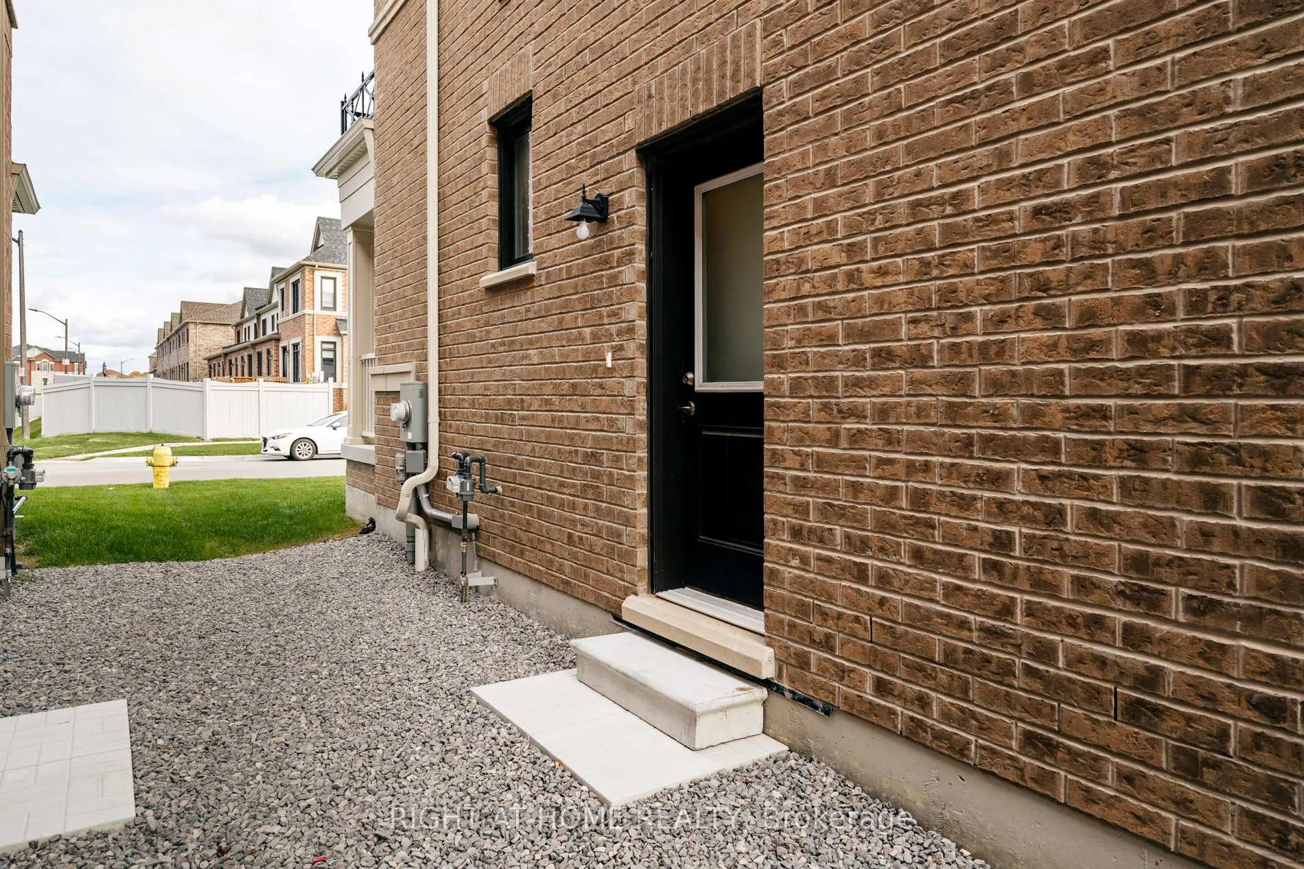 Photo 43 of 14 Velvet Drive, Whitby, Rural Whitby — HOMEH