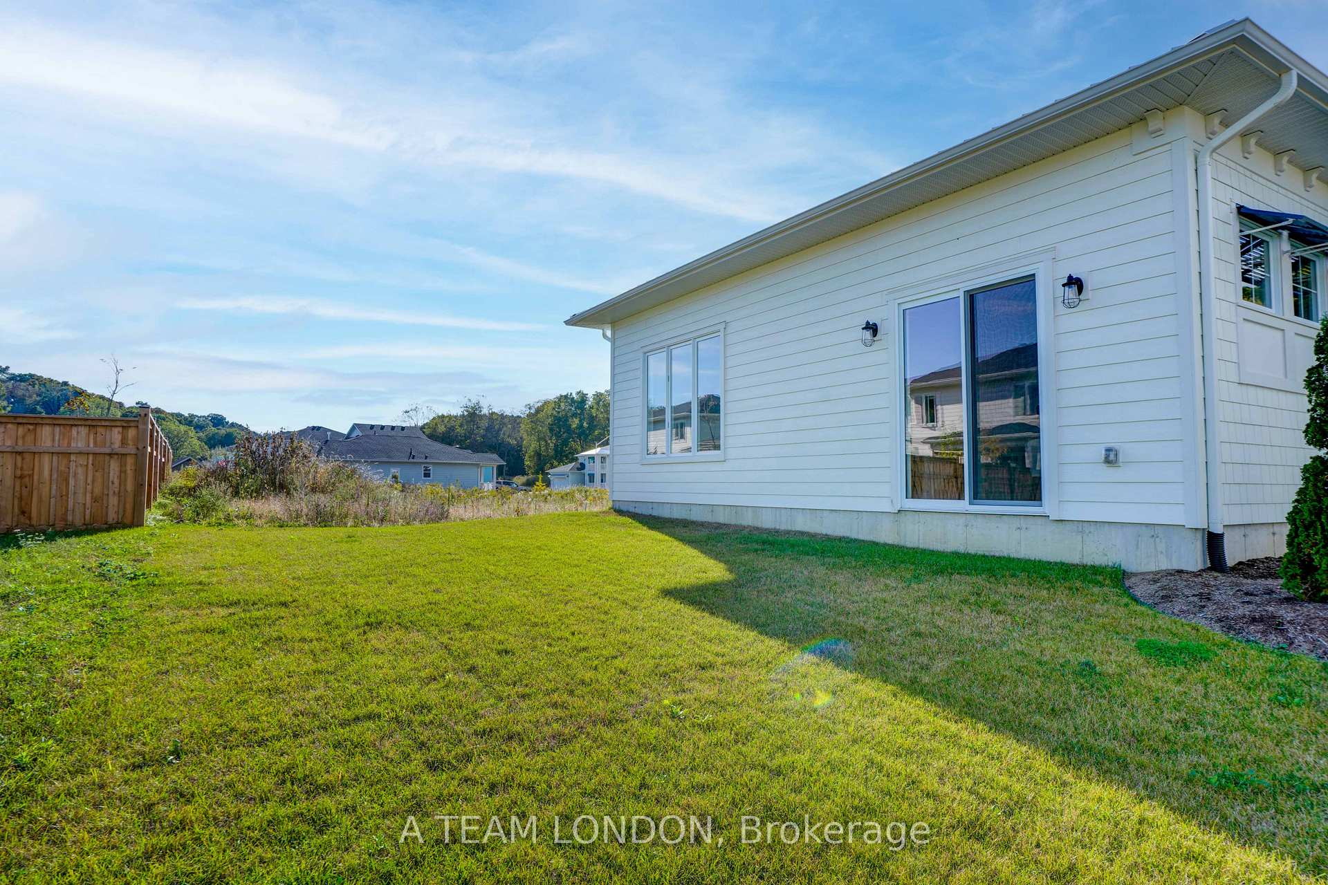 Photo 34 of 97 The Promenade, Central Elgin, Rural Central Elgin — HOMEH