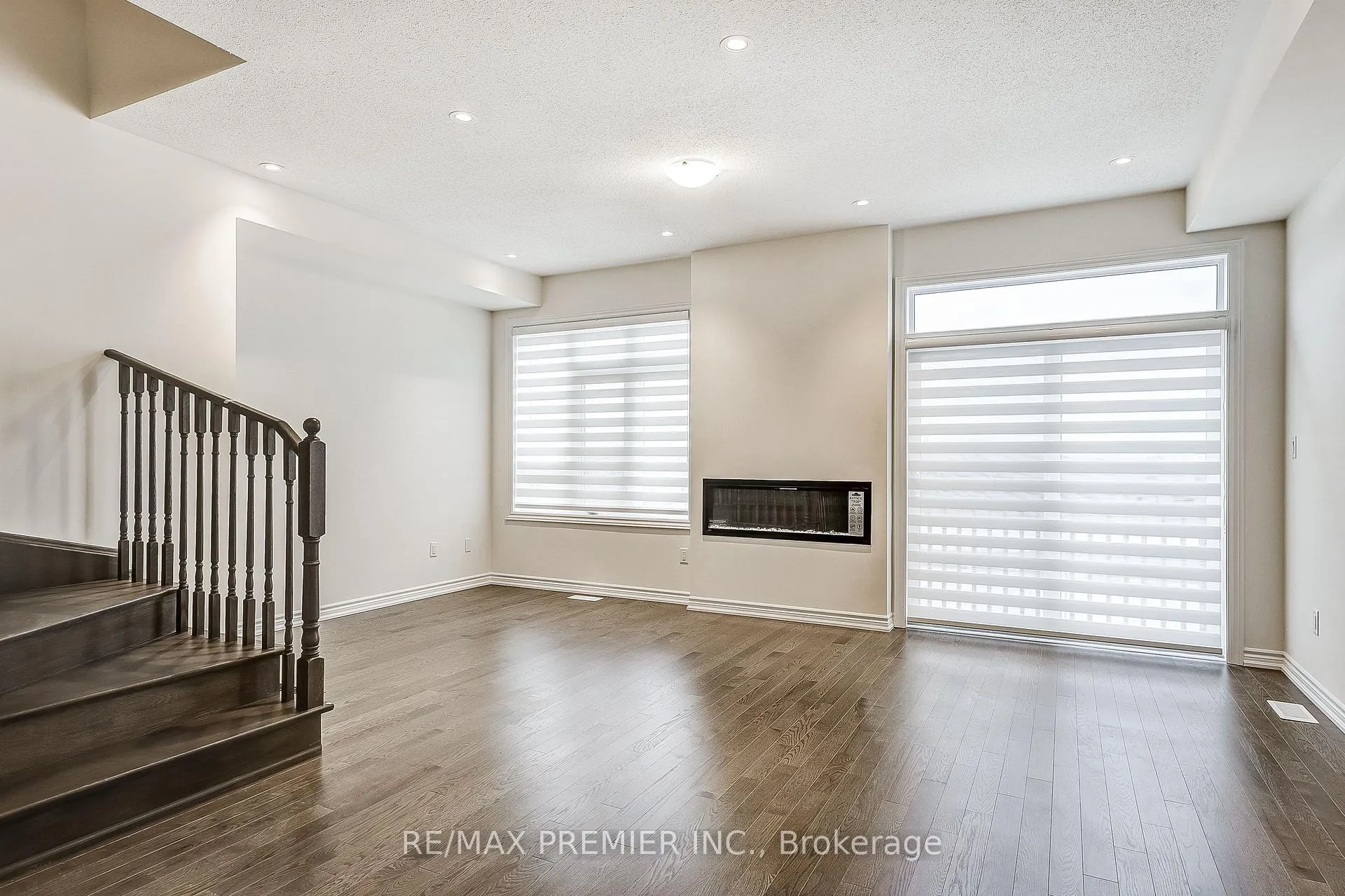 Photo 13 of 1215 Rexton Drive, Oshawa, Kedron — HOMEH