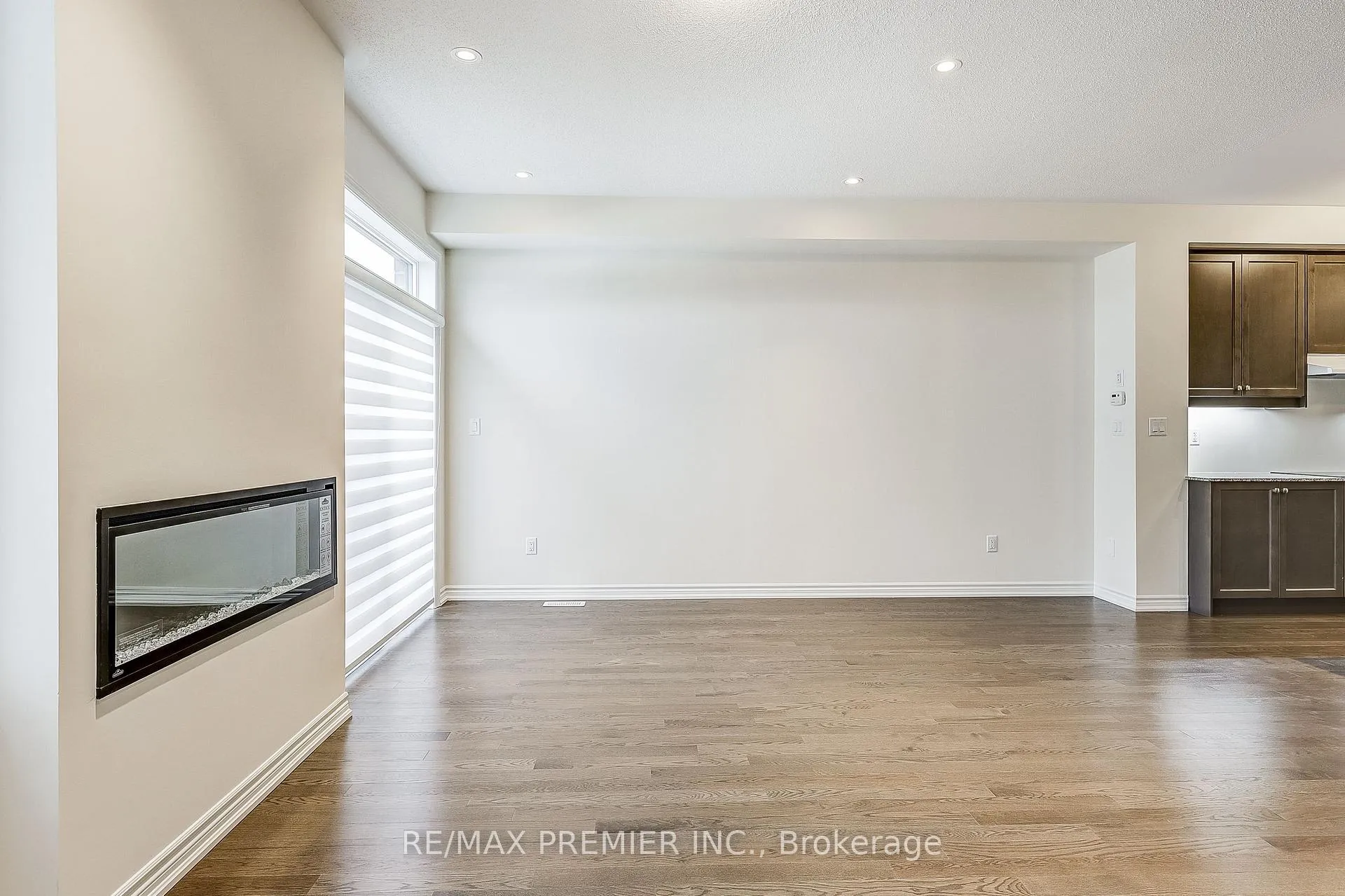 Photo 16 of 1215 Rexton Drive, Oshawa, Kedron — HOMEH