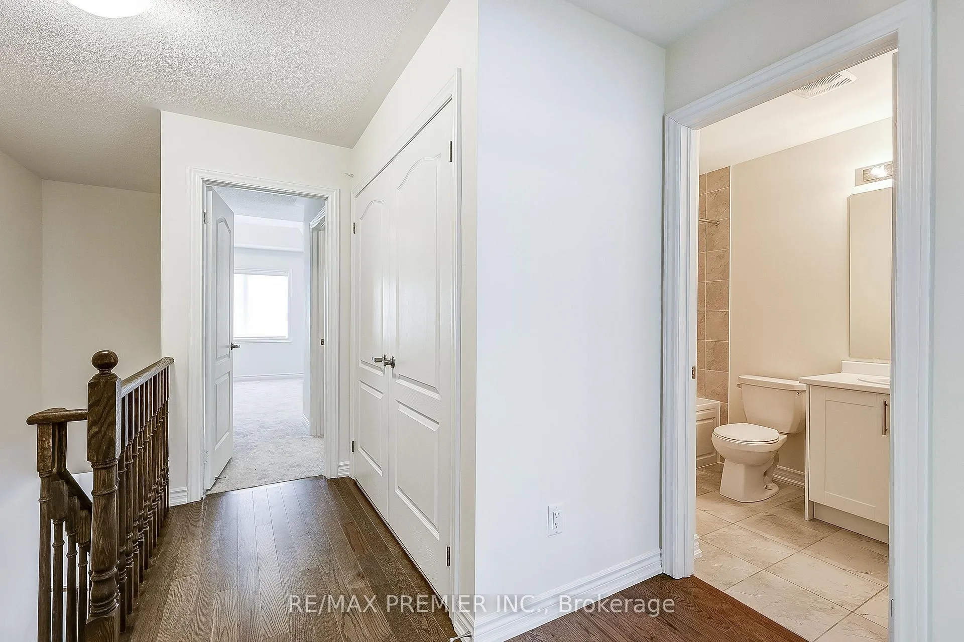 Photo 17 of 1215 Rexton Drive, Oshawa, Kedron — HOMEH