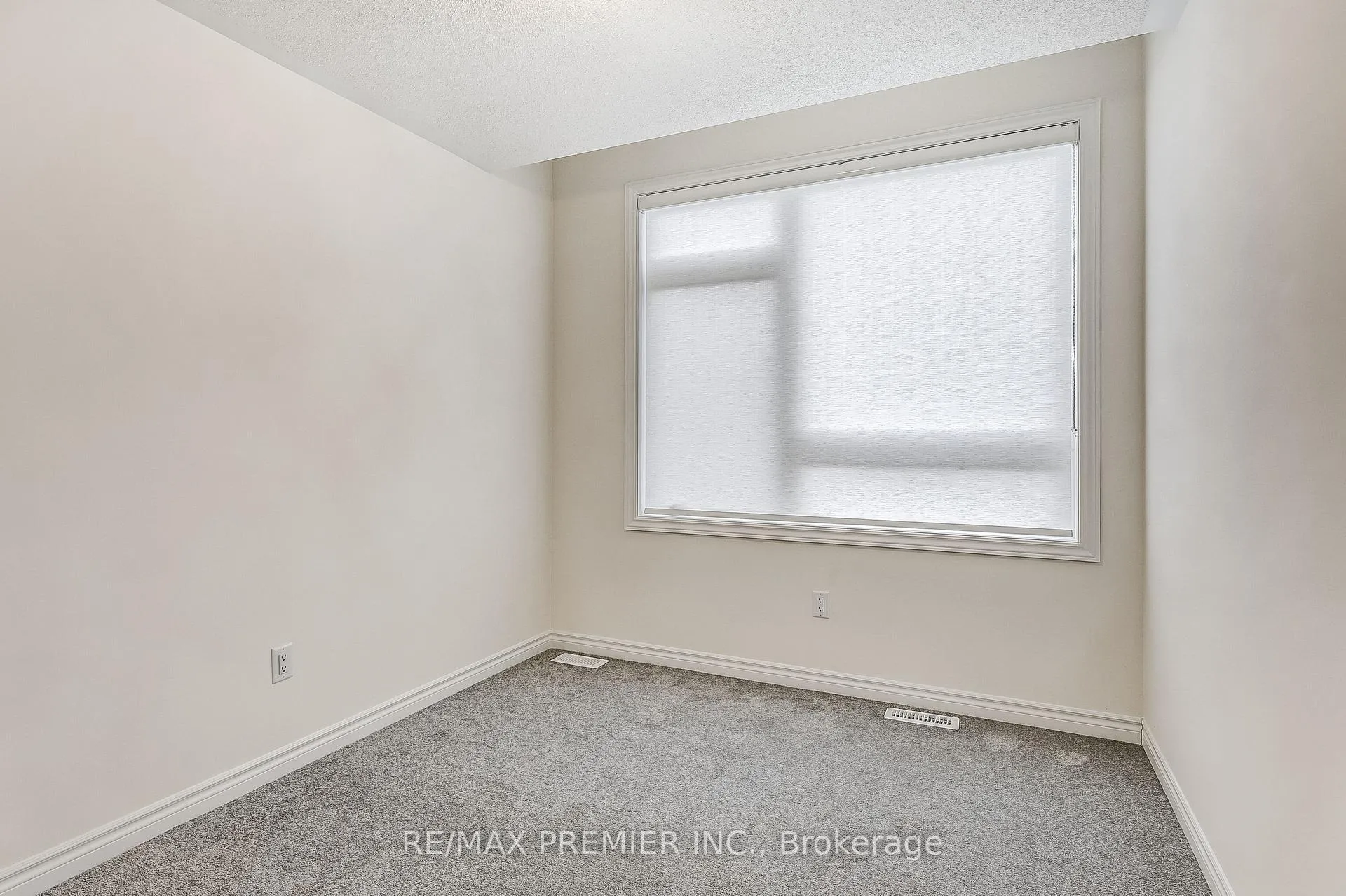 Photo 21 of 1215 Rexton Drive, Oshawa, Kedron — HOMEH