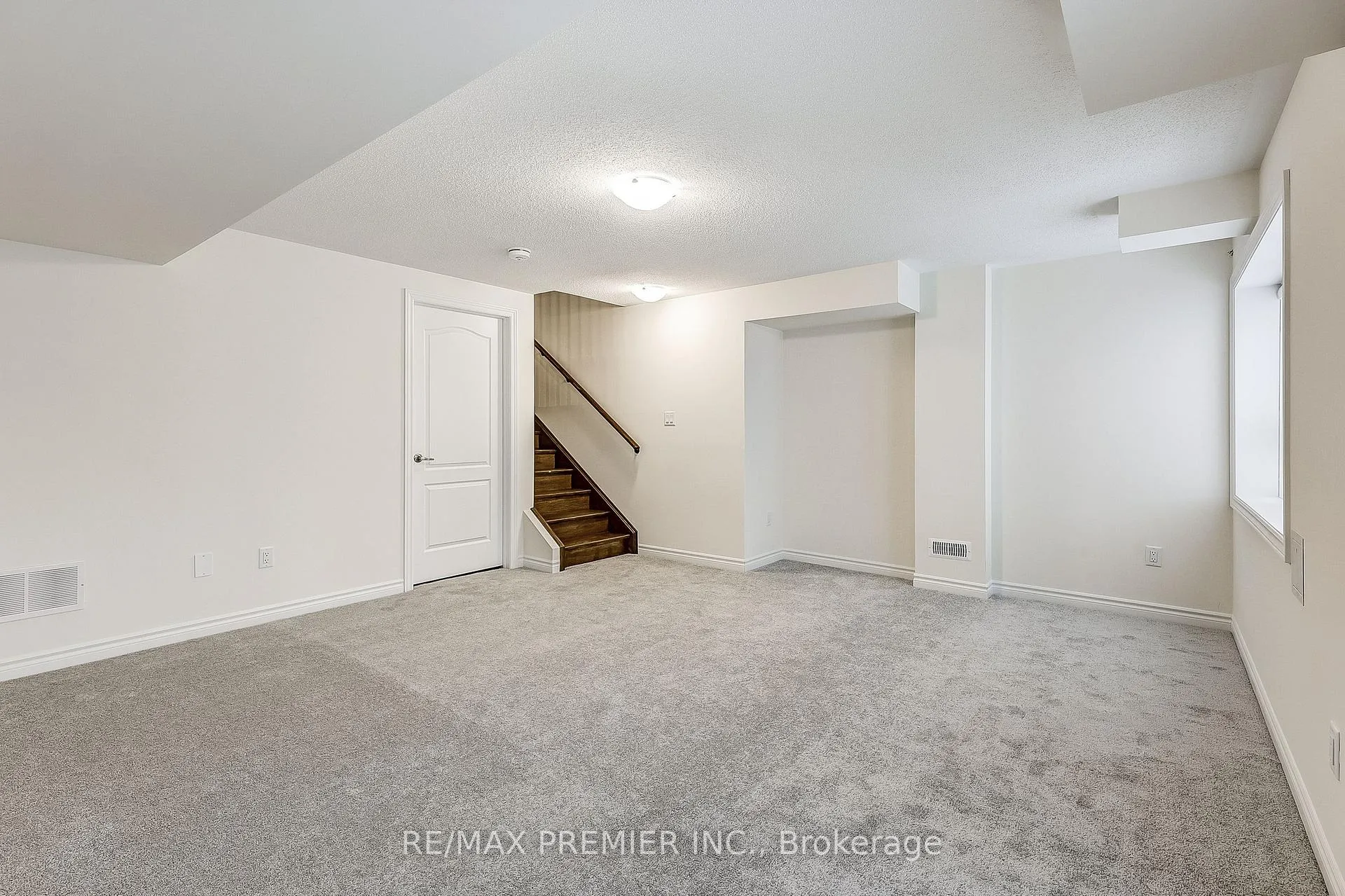 Photo 37 of 1215 Rexton Drive, Oshawa, Kedron — HOMEH