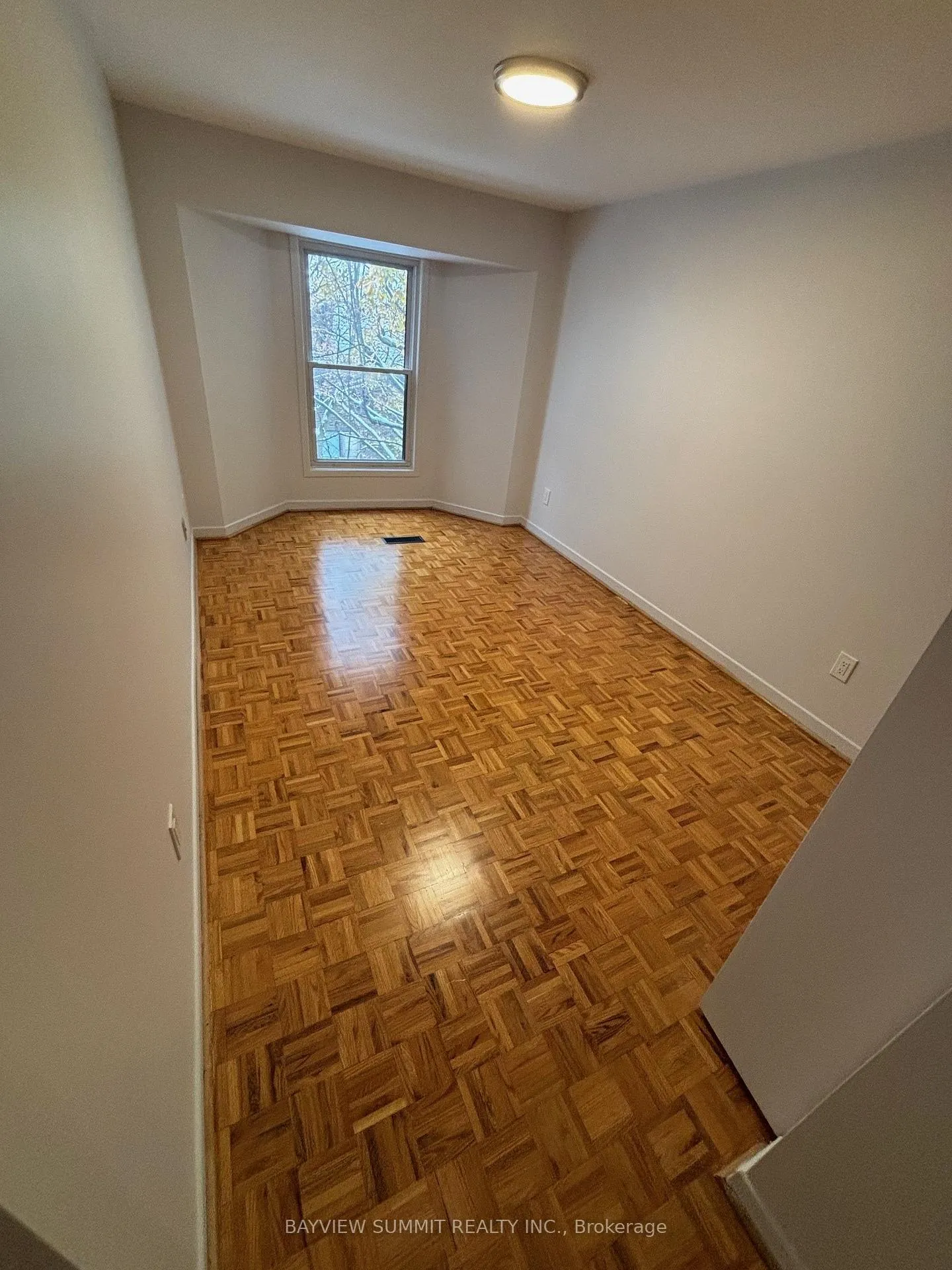 Photo 12 of 144 Olde Towne Place, Markham, Thornhill — HOMEH
