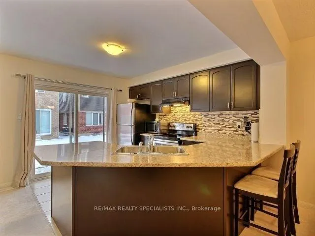 Photo 3 of 237 Mortimer Crescent, Milton, Harrison — HOMEH