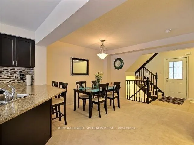 Photo 5 of 237 Mortimer Crescent, Milton, Harrison — HOMEH