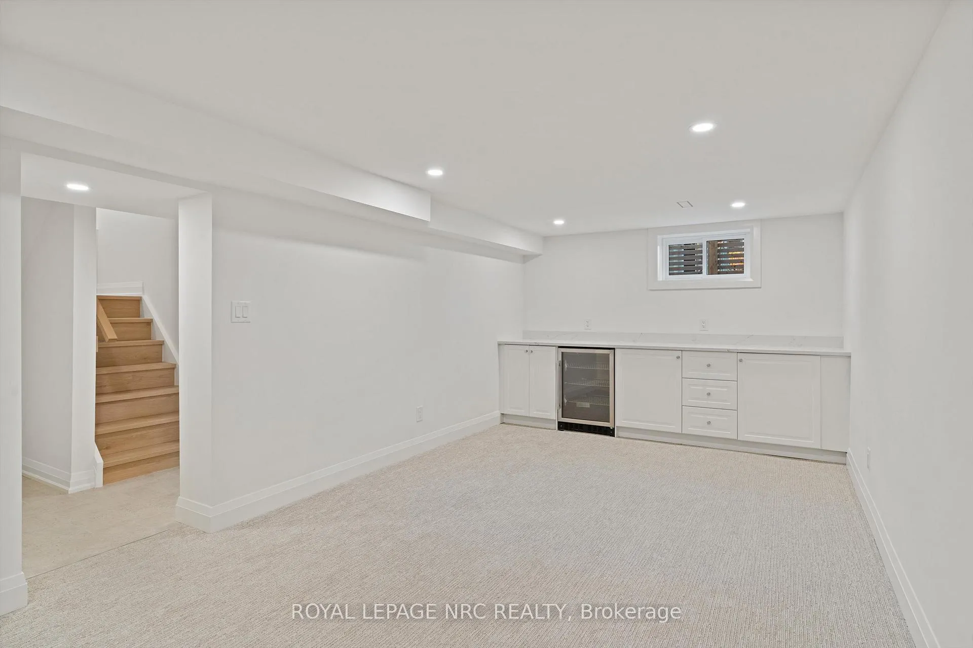 Photo 40 of 118 Glenwood Avenue, St. Catharines, Old Glenridge — HOMEH