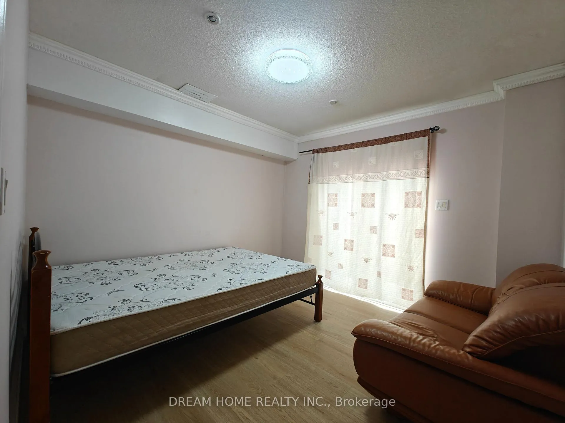Photo 5 of Unit Bsmt, 148 Leitchcroft Crescent, Markham, Commerce Valley — HOMEH