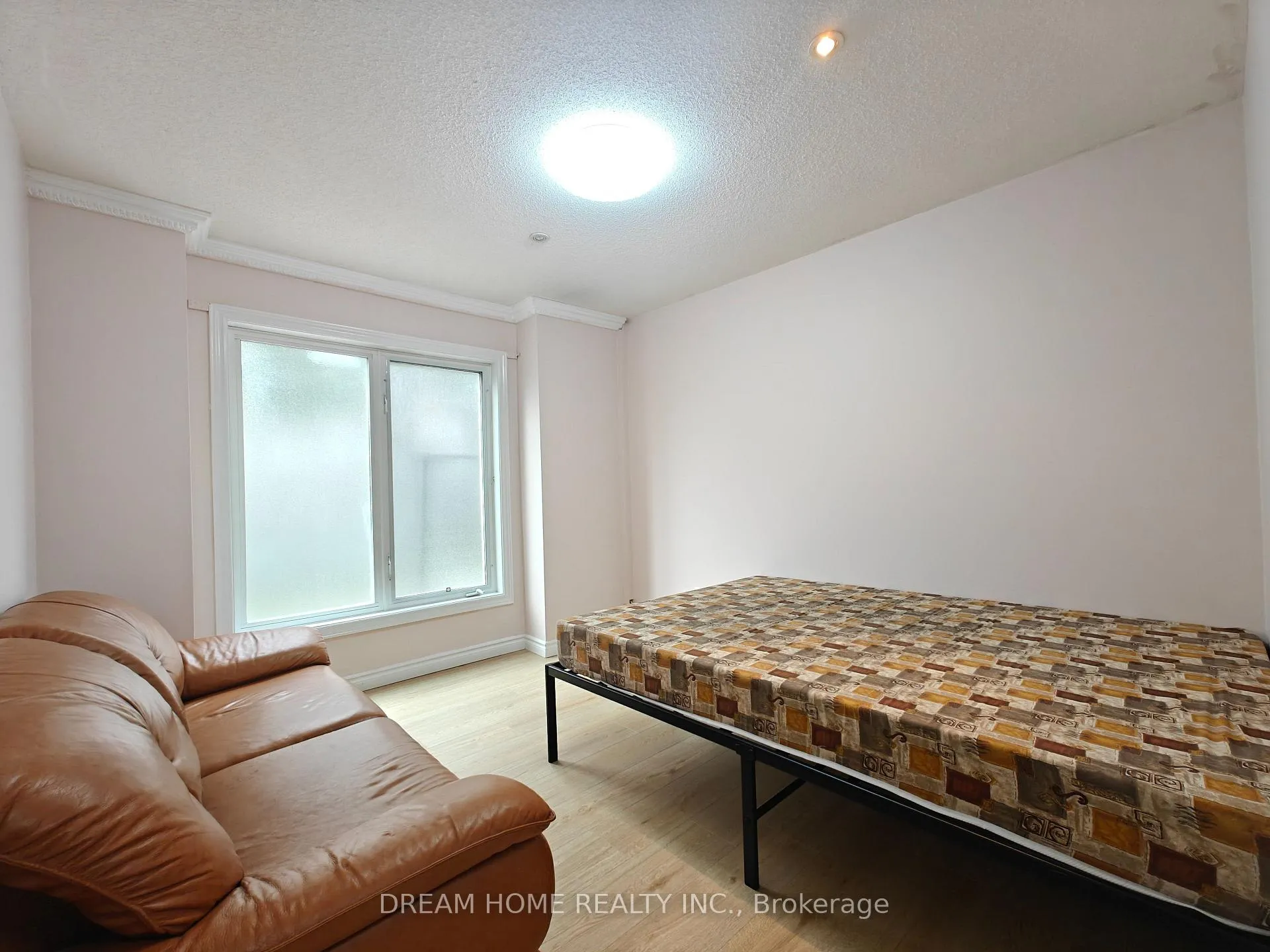 Photo 6 of Unit Bsmt, 148 Leitchcroft Crescent, Markham, Commerce Valley — HOMEH
