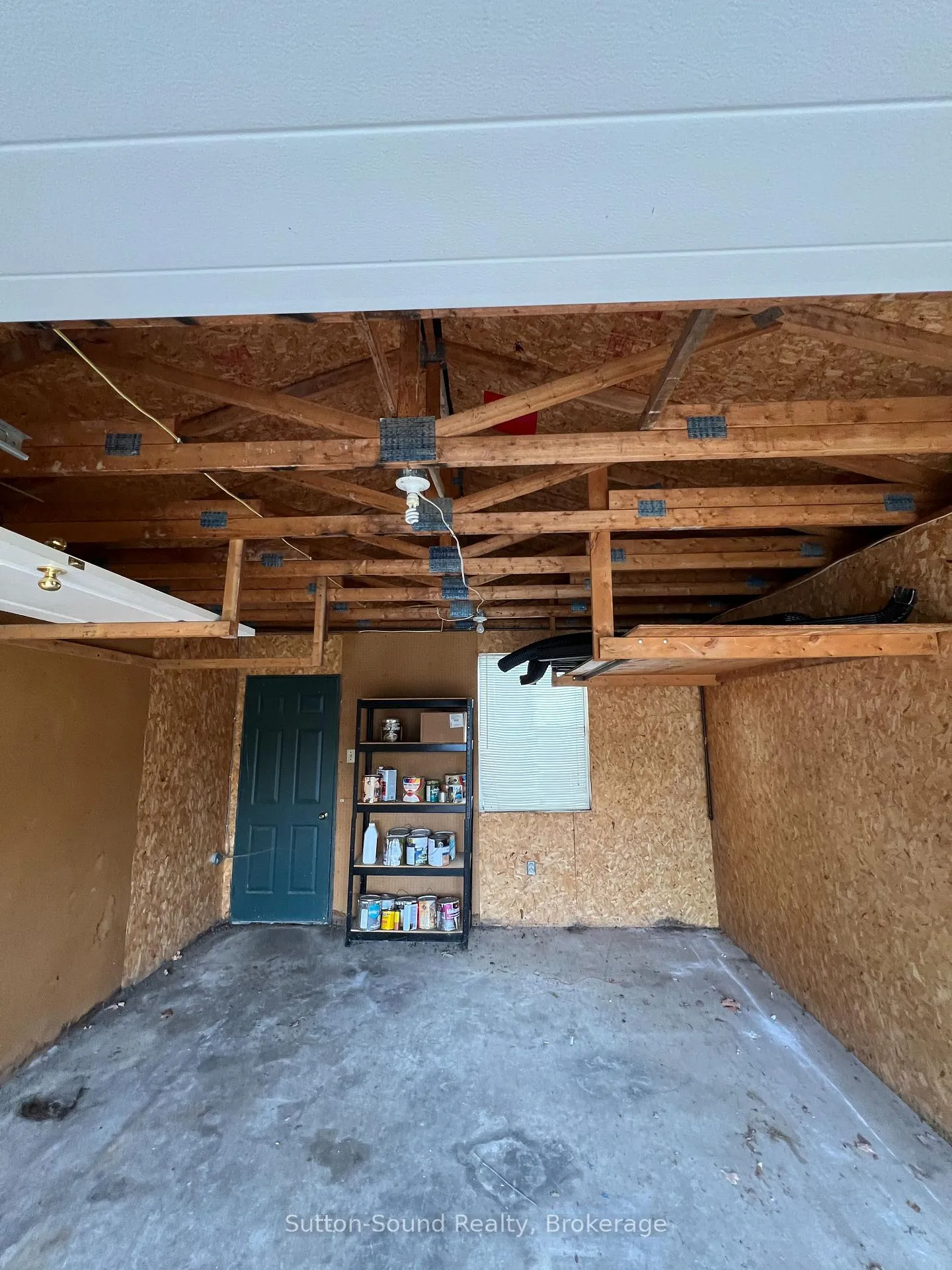 Photo 16 of Unit B, 19 Creeden Street, Brant, Paris — HOMEH