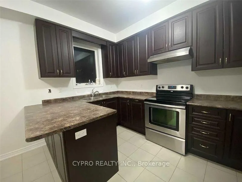 Photo 5 of 80 Roy Grove Way, Markham, Greensborough — HOMEH